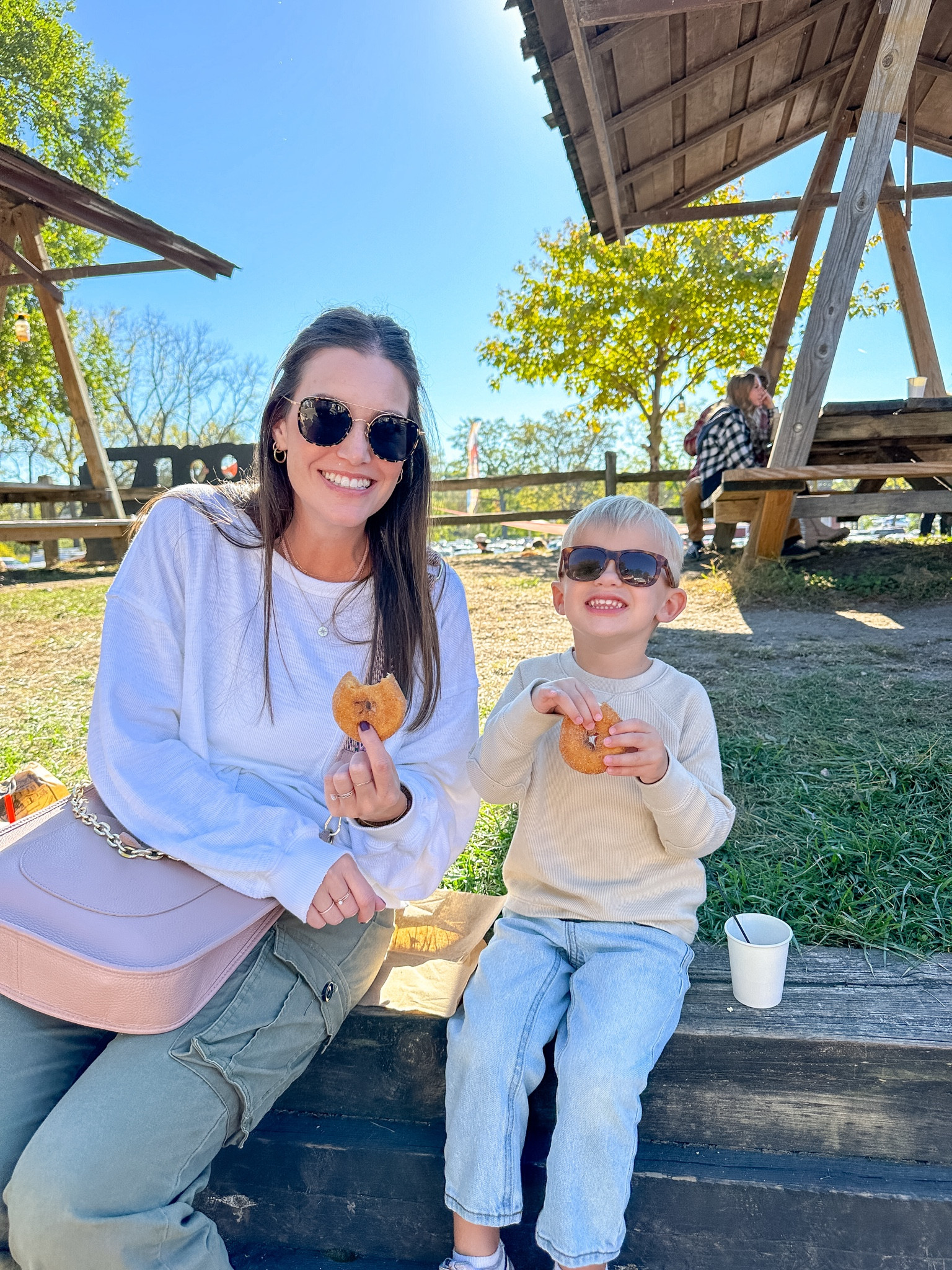 I seriously over-wear these pants because they are just so good! Fit tts & are $35 🙌🏼 

#LTKFindsUnder50