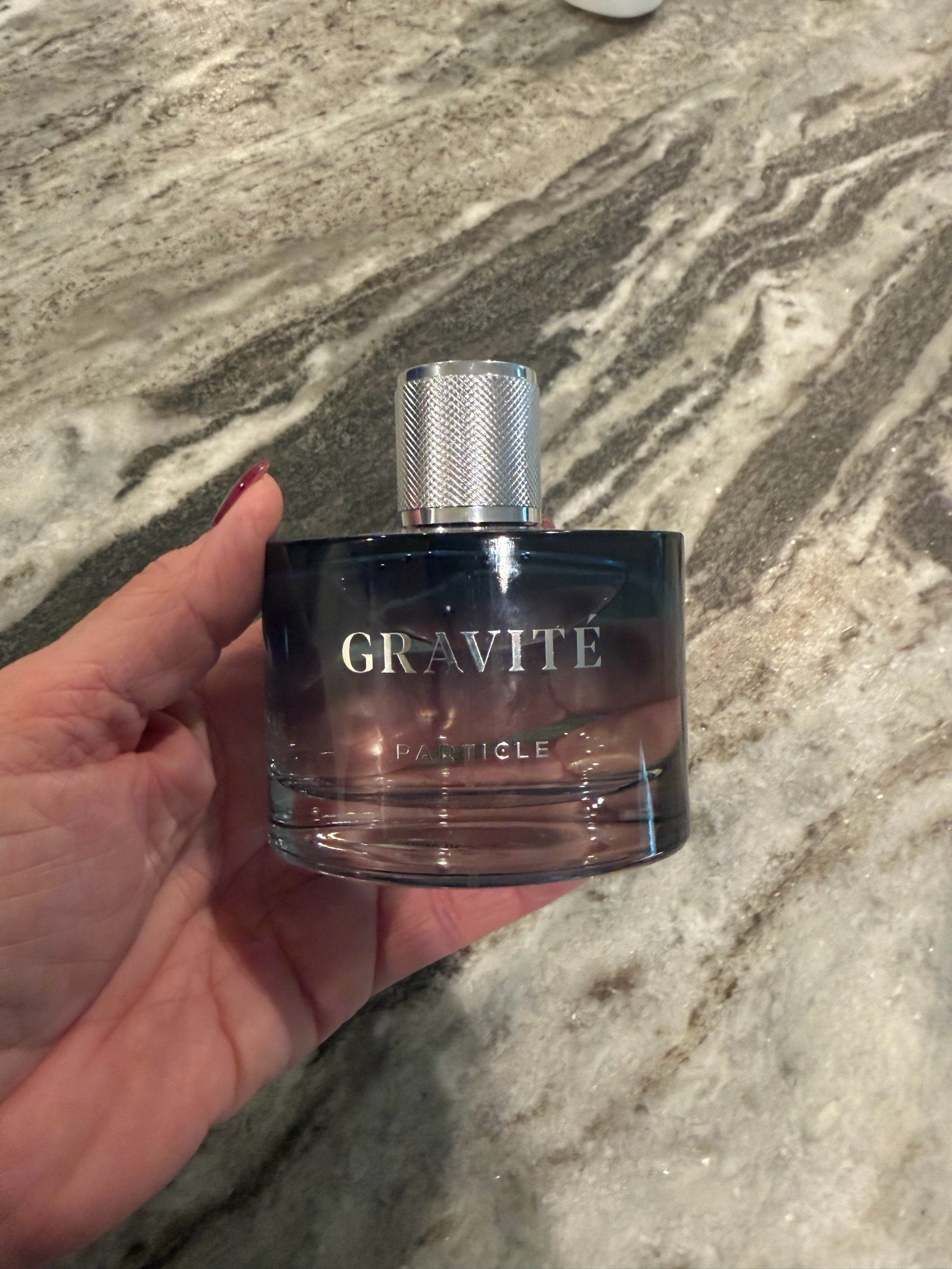 @particleformen #ad

Use code SOGOOD for 20% off 

This smells yummy. Even Dougie likes it. It’s been a while since he’s worn cologne. Trying to step it up!