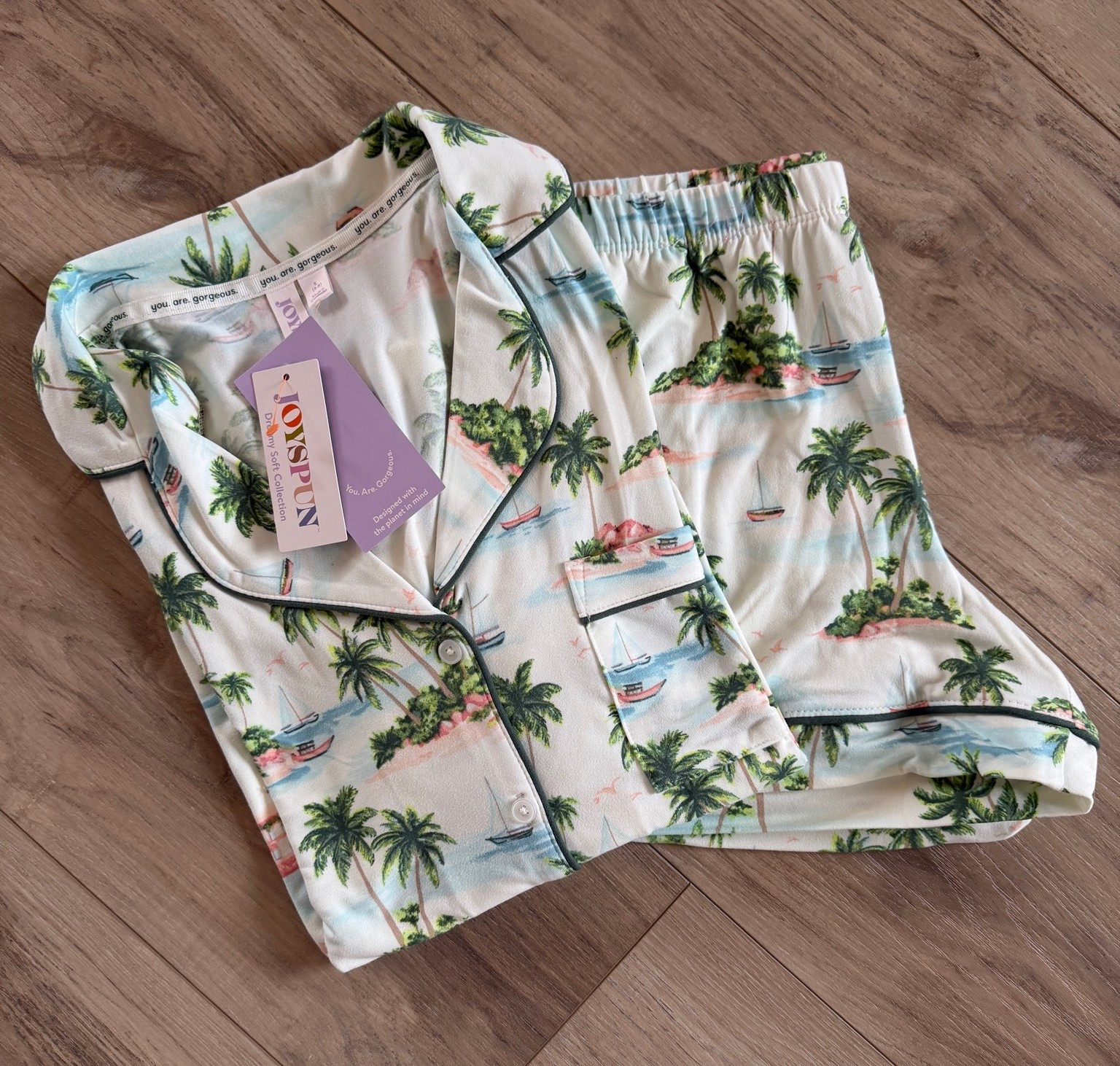 In love with this new design!! Perfect for summer! I pretty much exclusive wear Joyspun Pajamas. They’re ridiculous comfortable and come in so many cute colors and designs.

#LTKOver40 #LTKselfcare #LTKmorningroutine