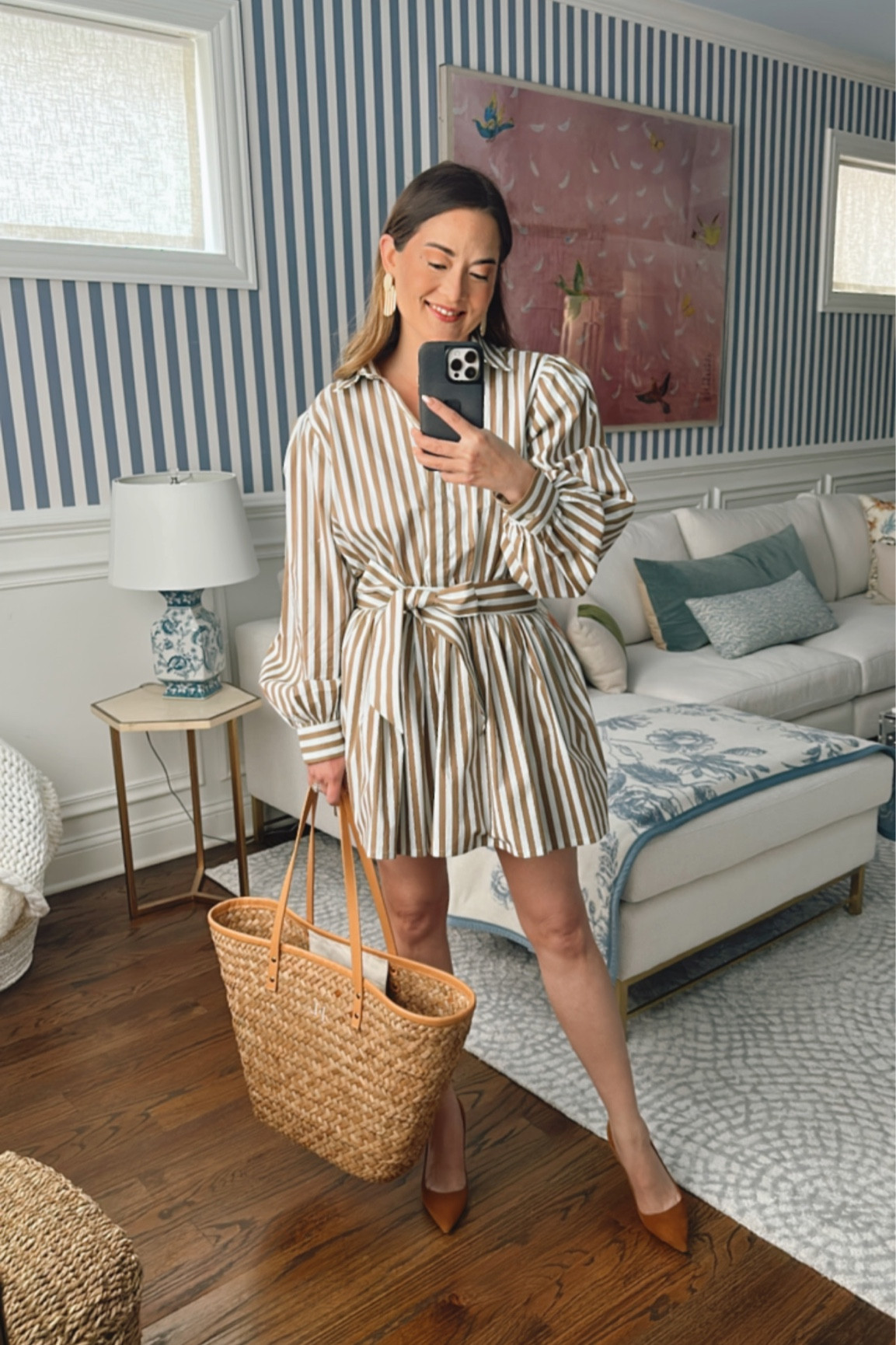 Isn’t this striped dress so fun? Love it’s a shirt dress with a wraparound waist. Paired it with my go-to summer work tote bag. 

#LTKworkwear #LTKitbag #LTKstyletip

#LTKFind #LTKSeasonal #LTKshoecrush