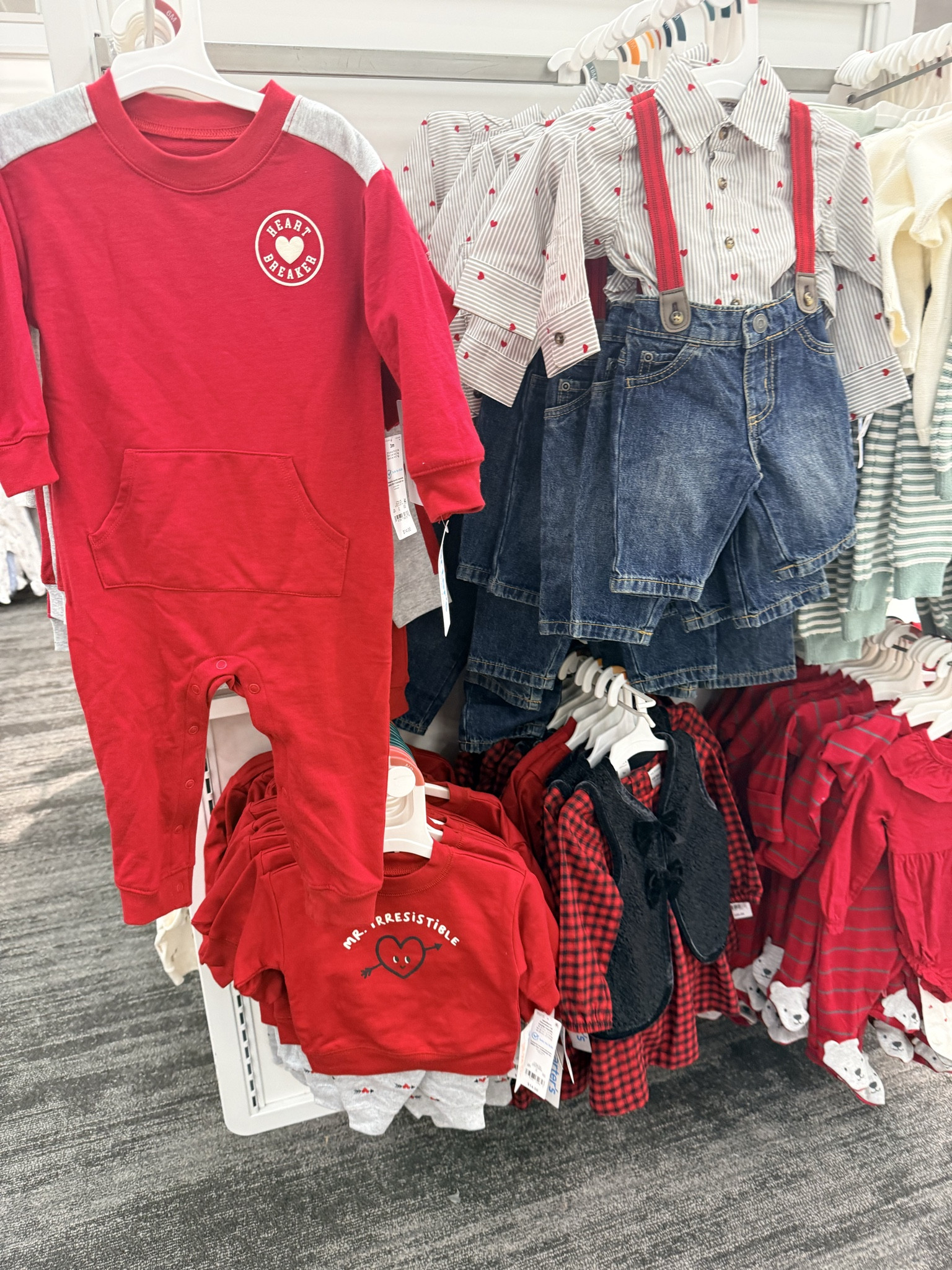 Toddler winter and valentine’s day clothes that make cold days easier. Think fleece sets, warm sweaters, comfy pants, and layers perfect for playtime, outings, and everyday wear. All my go to winter picks for toddlers are linked.
#WinterEssentialsForKids #ToddlerStyle #KidsWinterOutfits #MomLifeFinds #LTKFinds #LTKKids #ShoppingWithPriiincesss #AtlantaContentCreator #ColdWeatherKids

#LTKBaby #LTKKids #LTKValentine