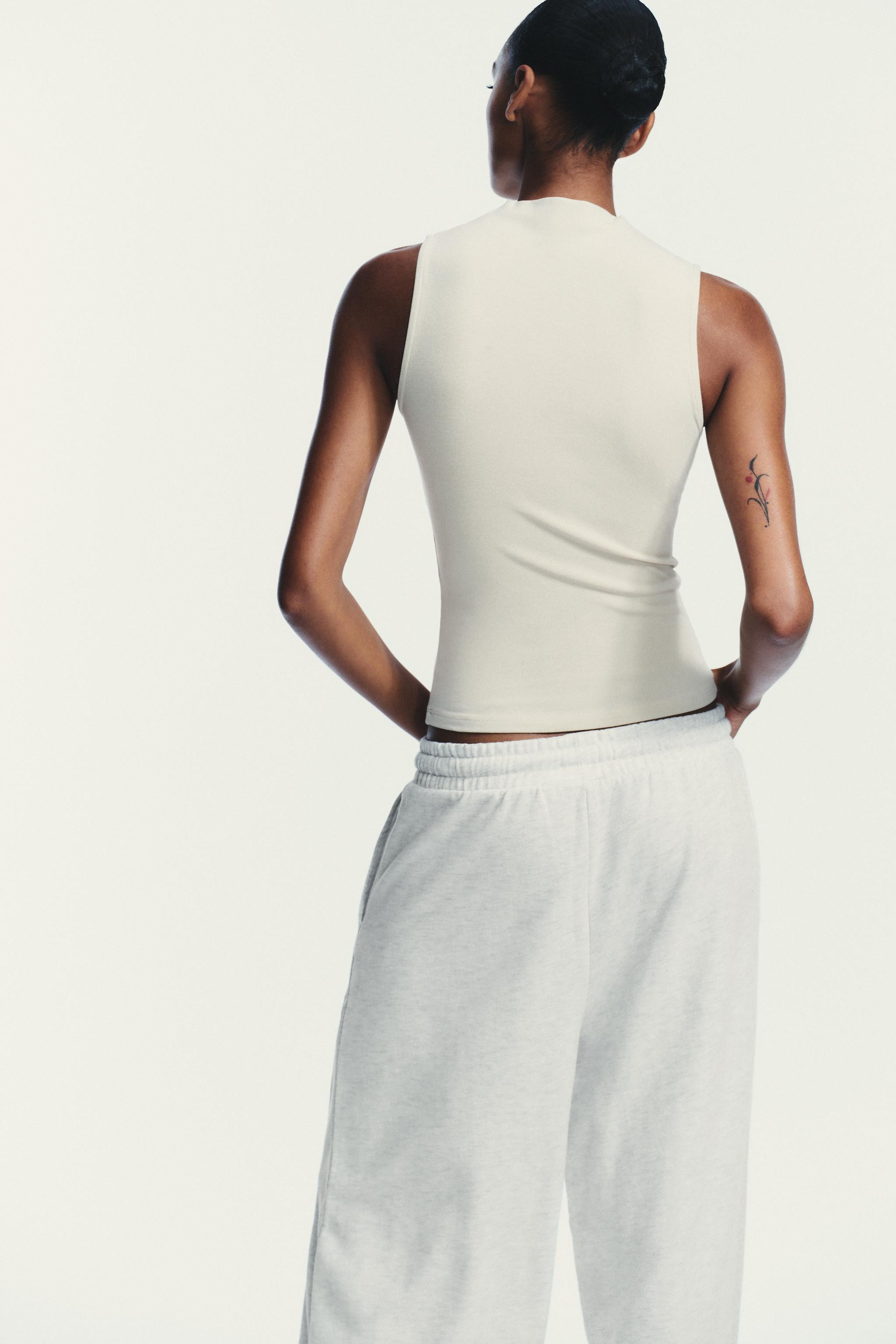 TOP AUS BAUMWOLLE UND MODAL | Zara DE