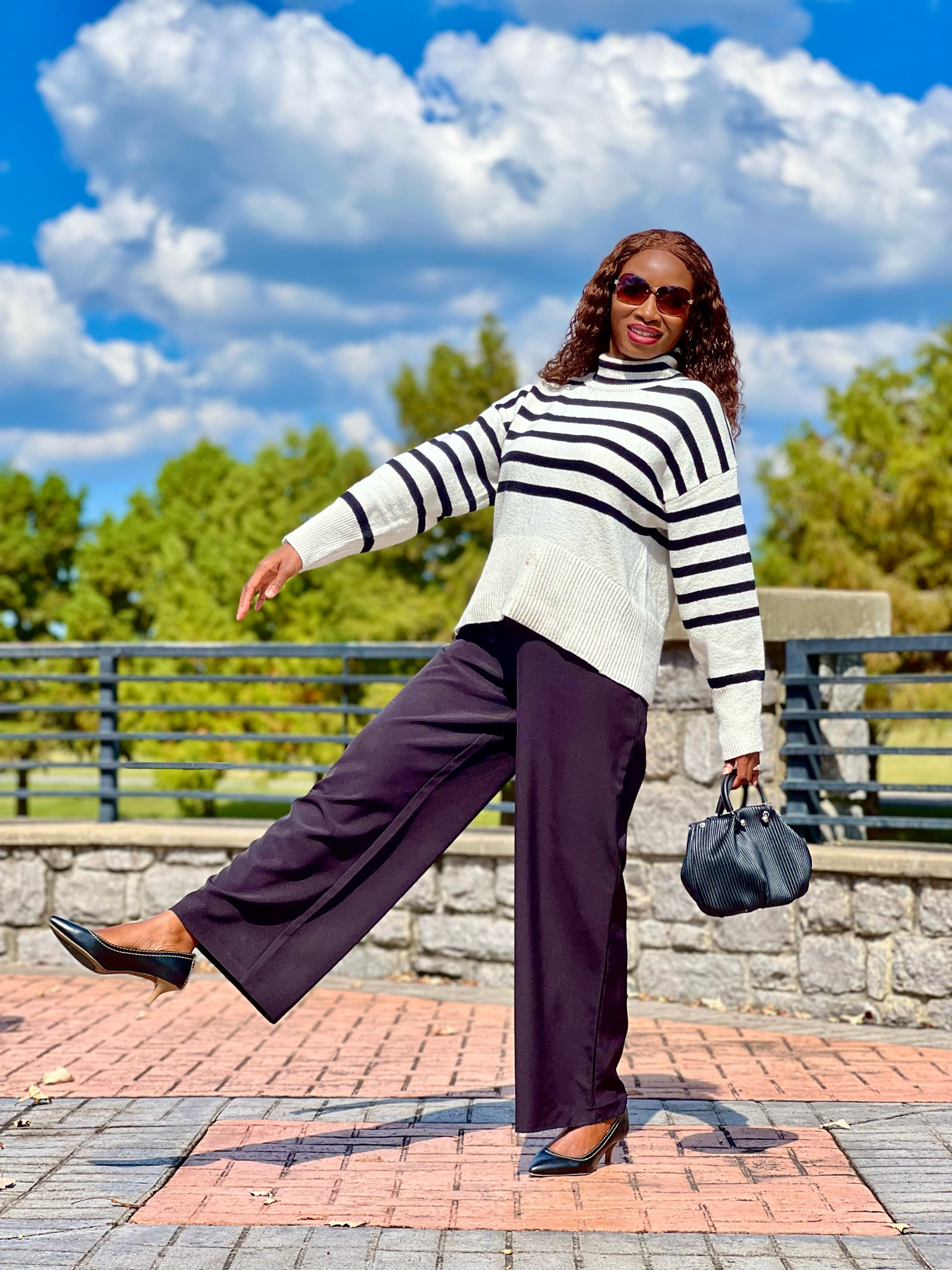 ✨Hey ladies, Striped black and white roll neck sweater for fall fashion! 
✨Best part is you can style it up both for work wear and casual with a shorts or a pair of jeans or a slip dress.

✨Shop your fit 

#LTKfindsunder50 #LTKworkwear #LTKstyletip
