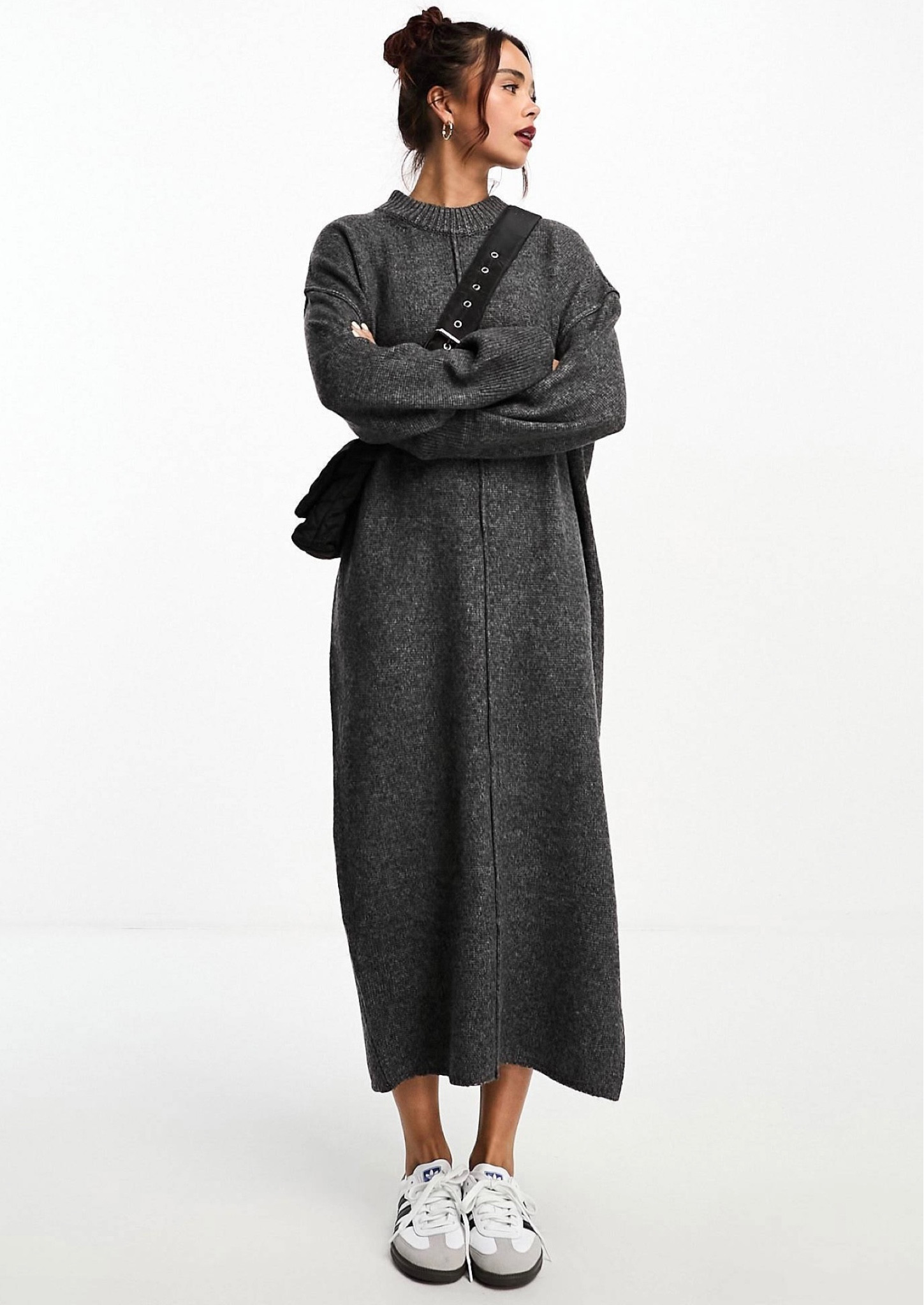 Grey oversized knitted jumper dress for autumn/winter🖤

#asos #knitteddress #knitwear #autumnwinter #autumnoutfit

#LTKFind #LTKstyletip #LTKSeasonal