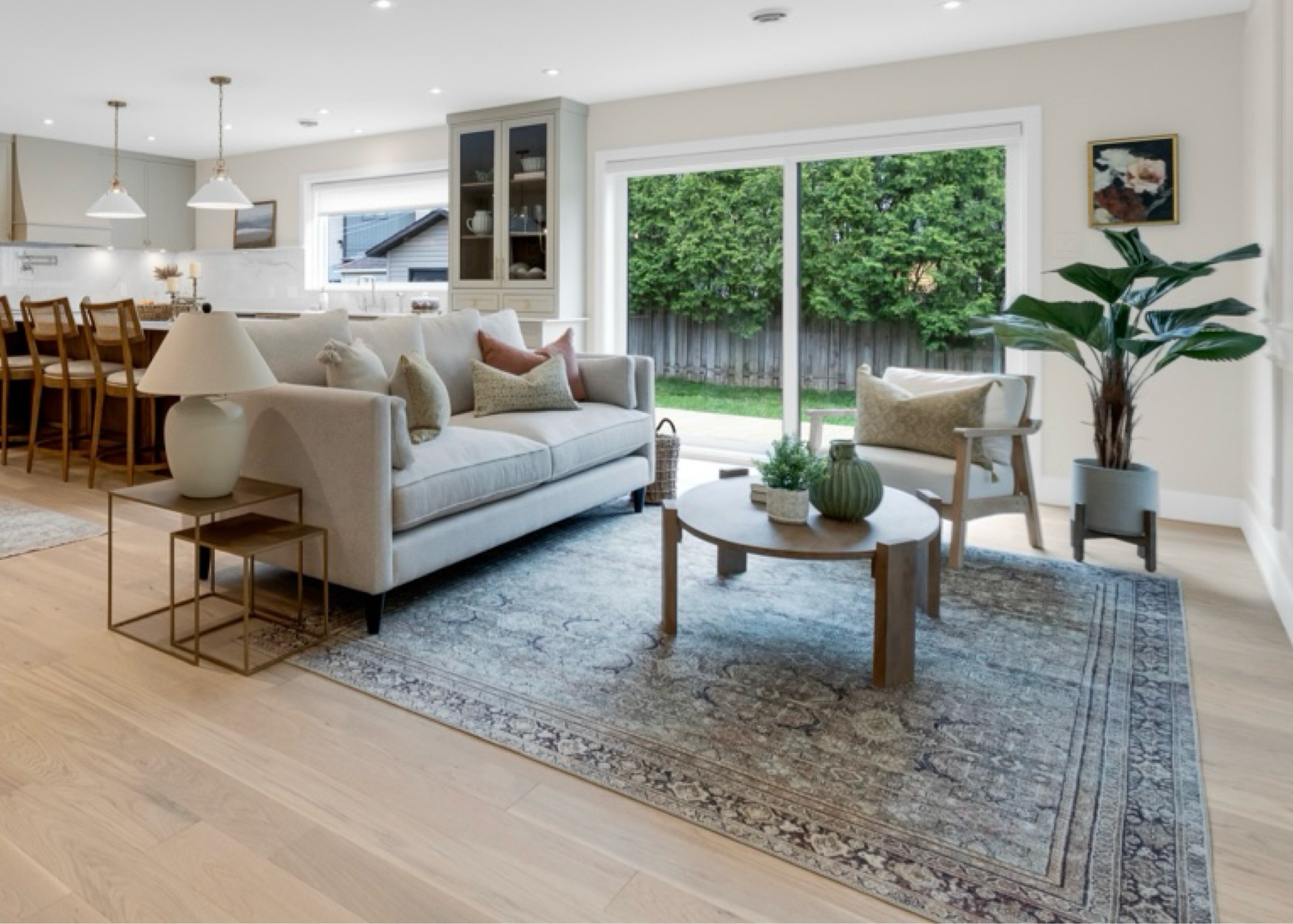 The perfect rug, that fits every space! 