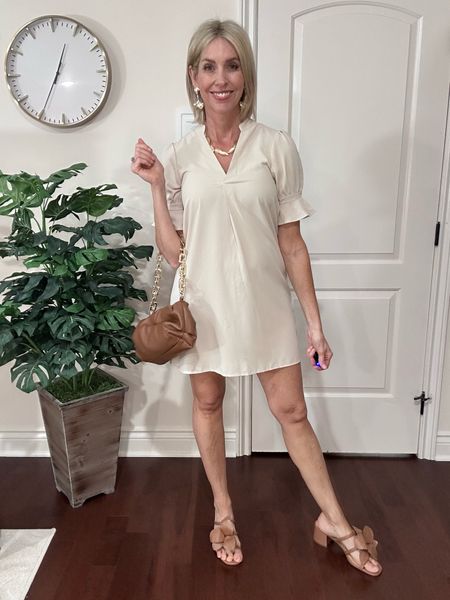 Amazon dress with sleeves that’s perfect for spring or summer. Fits slightly small, if between sizes, size up. Comes in many colors. Great for a wedding also!

Wedding guest dress, spring dress, dress with sleeves, amazon fashion, affordable dresss

#LTKfindsunder50 #LTKstyletip #LTKover40