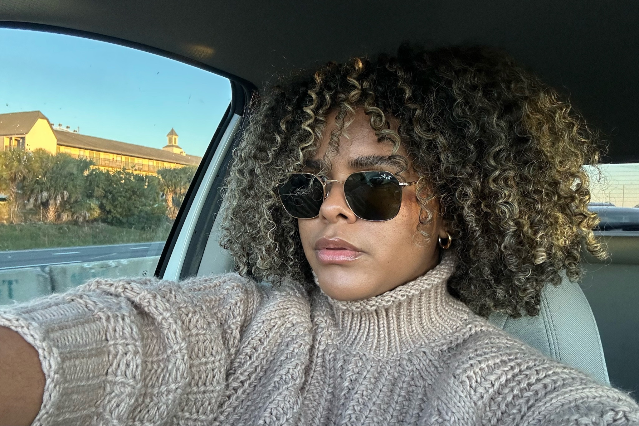 Everyday sunglasses 

#LTKGiftGuide #LTKHoliday #LTKCyberWeek