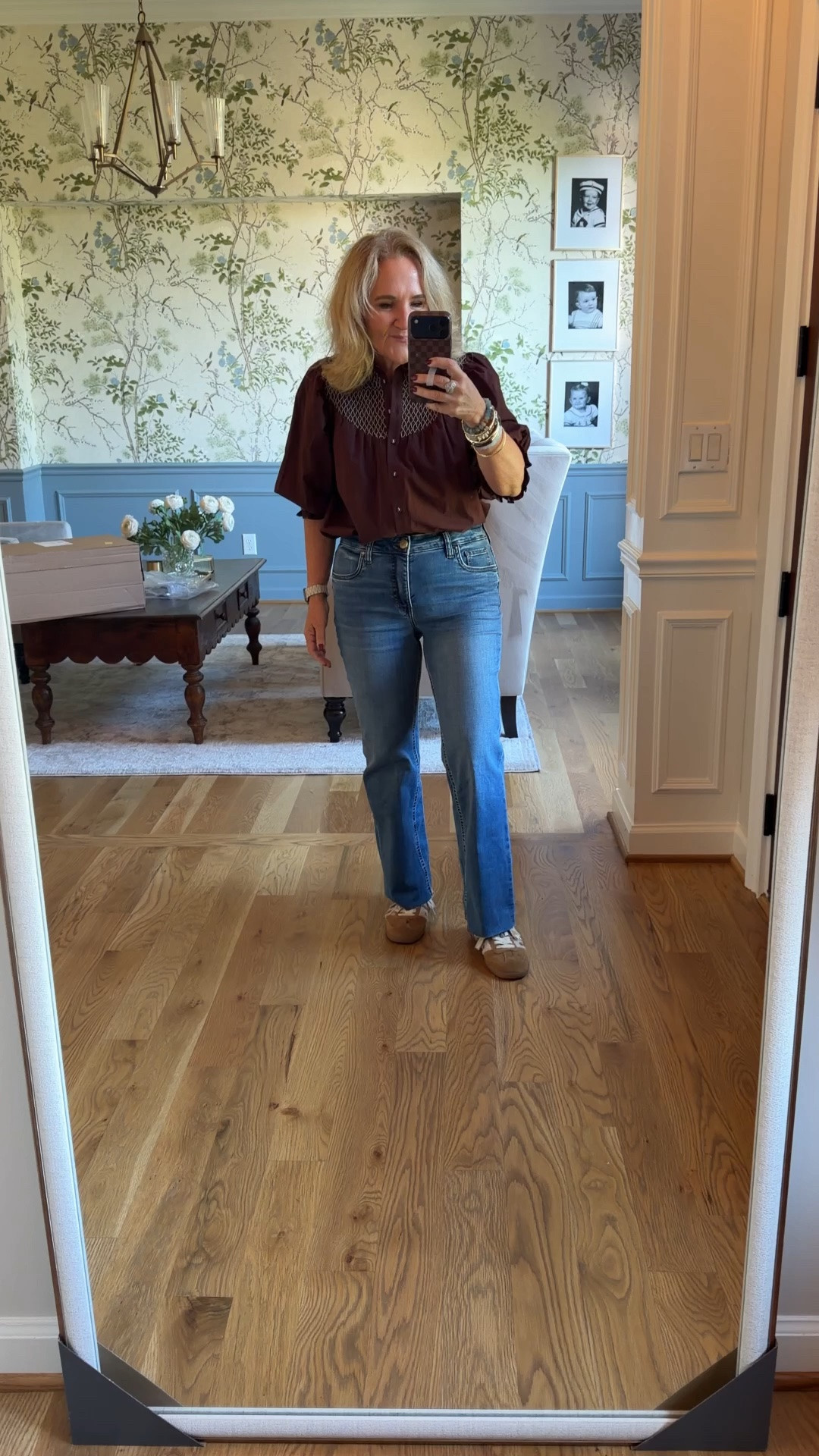 Use code NANETTE15 15% off Avara order good 1x
Blouse medium 
Jeans 8
20% off my bracelet stack code NANETTE20