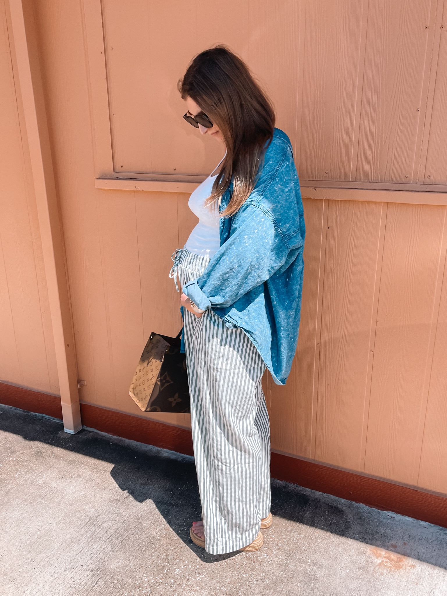 bump friendly • postpartum outfit • comfy outfit • casual outfit • fall outfit • fall styling • bump styling • transition to fall • mom style • sahm style 

bottoms are medium & great fit with room to grow 

#LTKBump #LTKStyleTip #LTKBaby