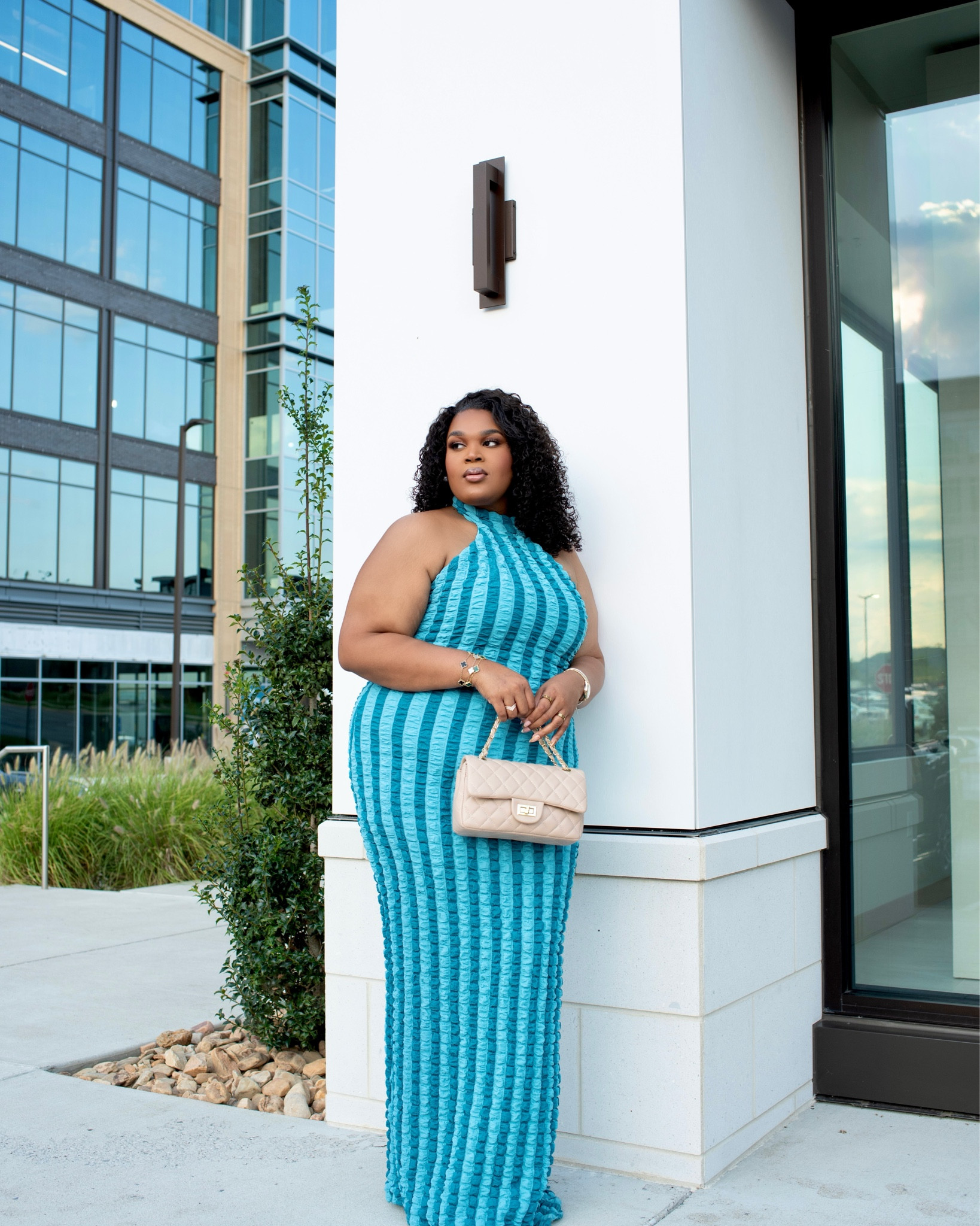 Loving this maxi dress at the close of summer! 

#LTKSeasonal #LTKPlusSize