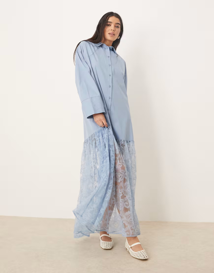ASOS DESIGN – Maxi-Hemdkleid aus Baumwolle in Rauchblau mit Rock aus Spitze | ASOS (Global)