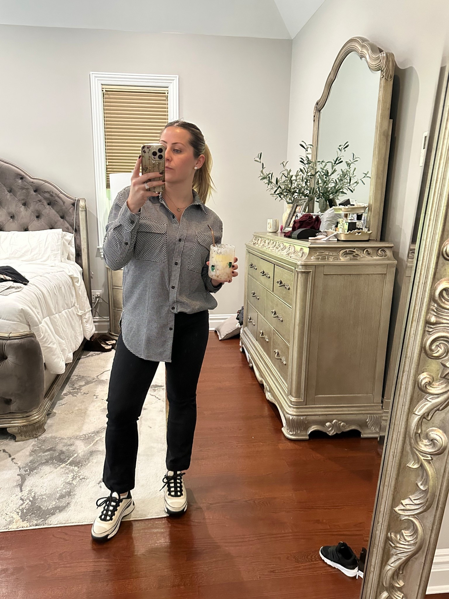 Fall activities #ootd.  Top is old Abercrombie and jeans are old pistola 

#LTKSeasonal #LTKStyleTip #LTKFindsUnder100