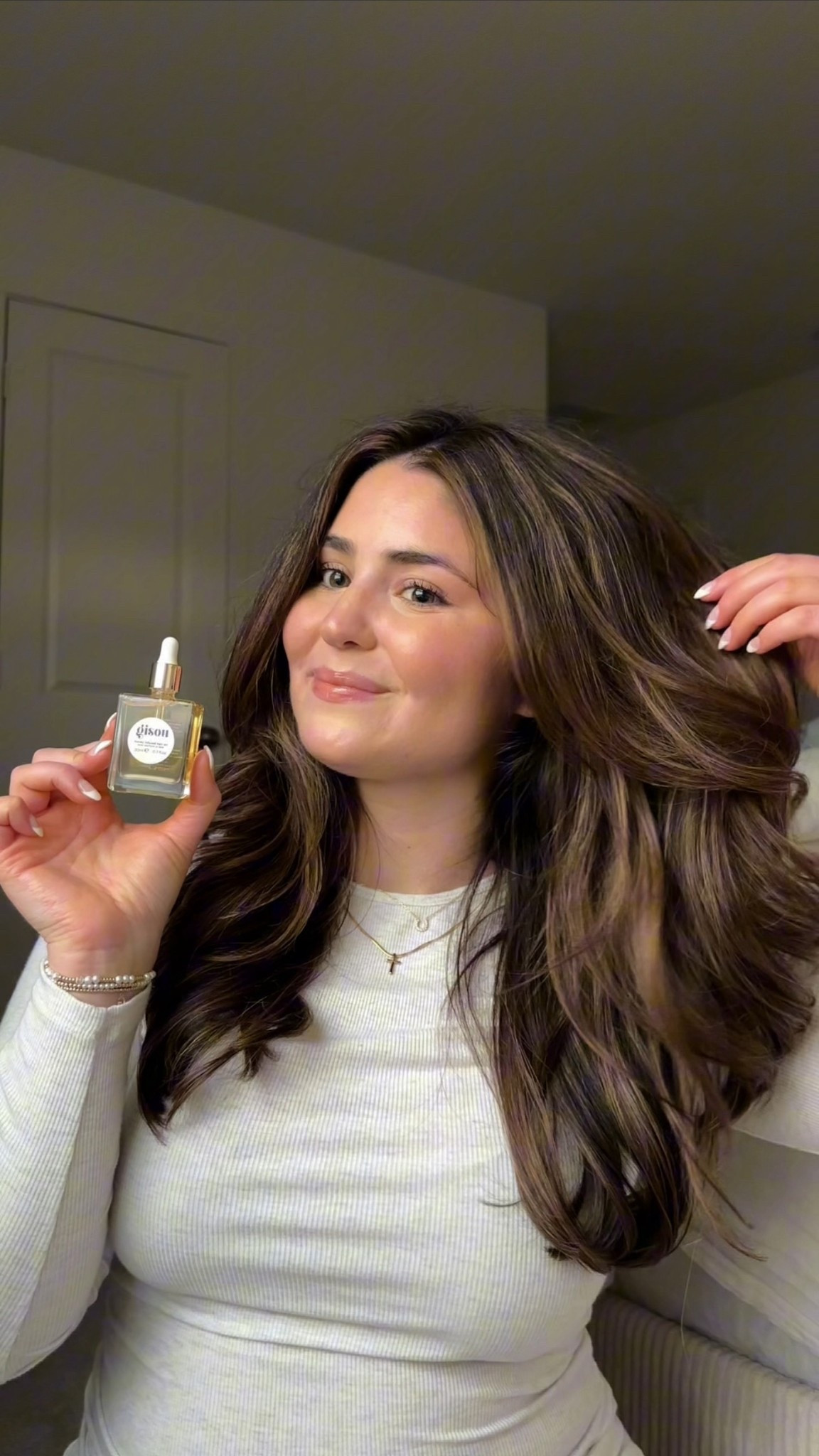 This Gisou gift set is the perfect self care gift to kick off the year! Or if you’re thinking Valentine’s day already this would be the perfect galentine or gf surprise 💘 

Hair essentials, hair must haves, hair oil, nourishing hair oil, lip oil, hydrating lip oil, non-sticky lip oil, clean girl aesthetics, clean girl makeup, Gisou, honey isifsed hair care

#LTKgrwm #LTKBeauty