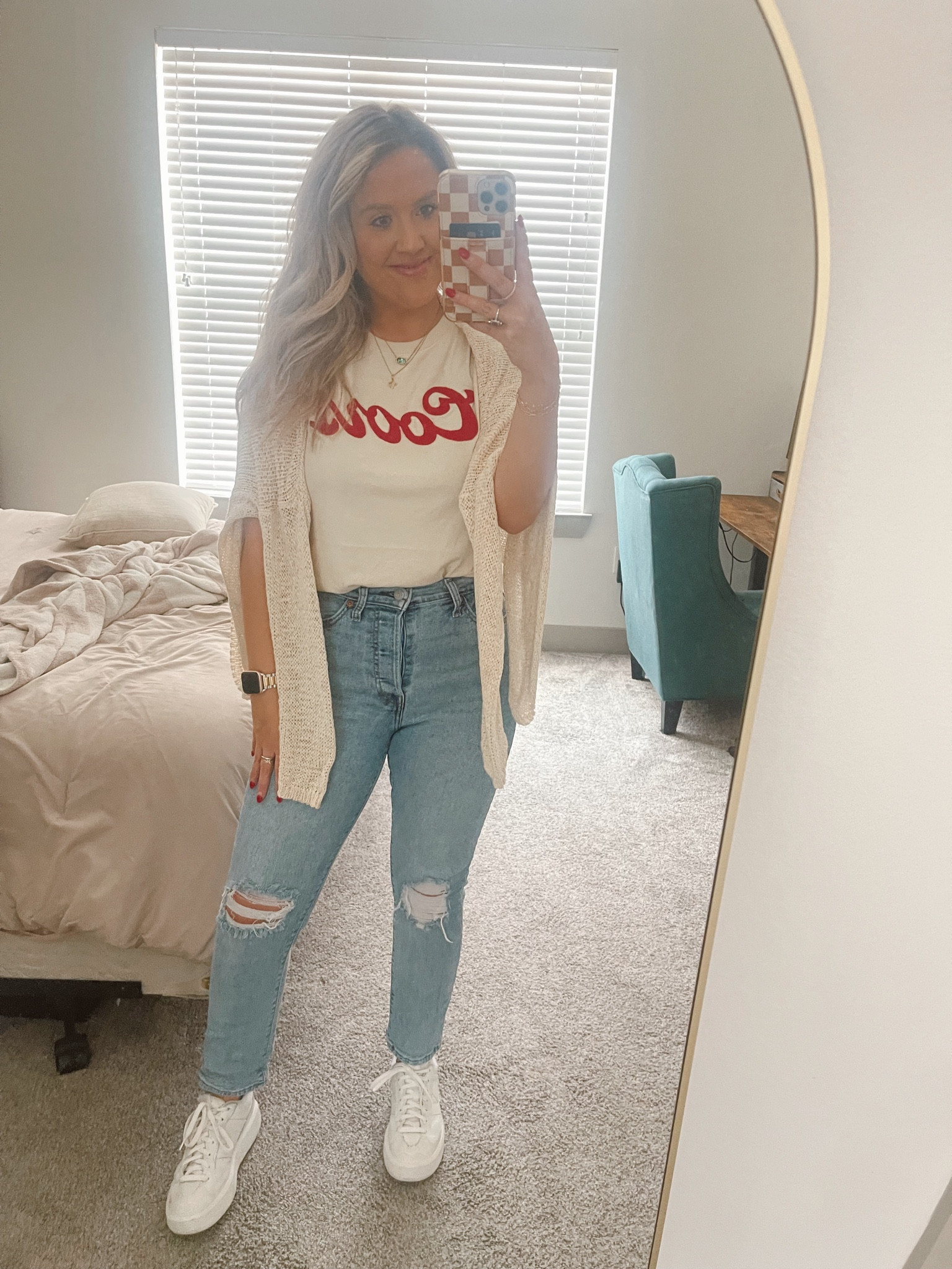Loving this bouclé Coors tee! 🍻

#LTKfindsunder50 #LTKshoecrush #LTKstyletip