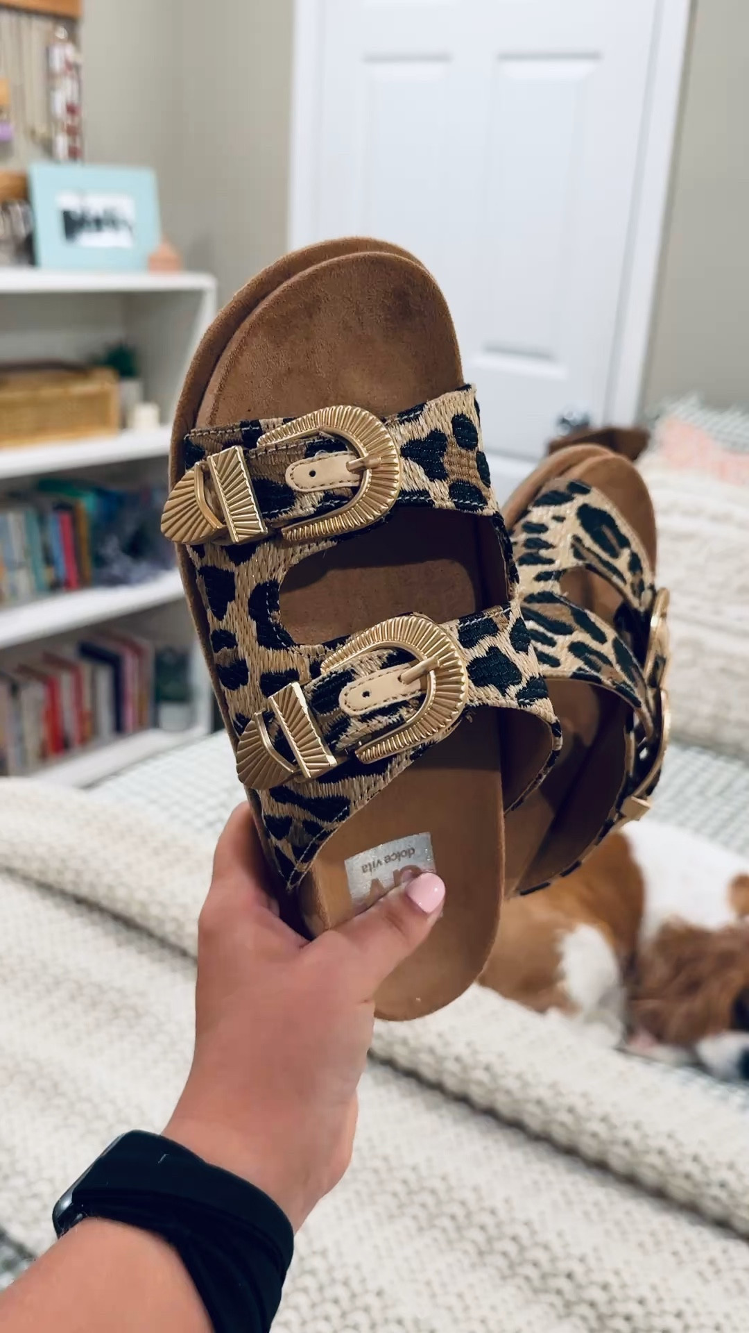 sandals: fit true to size // wearing a 5 

 