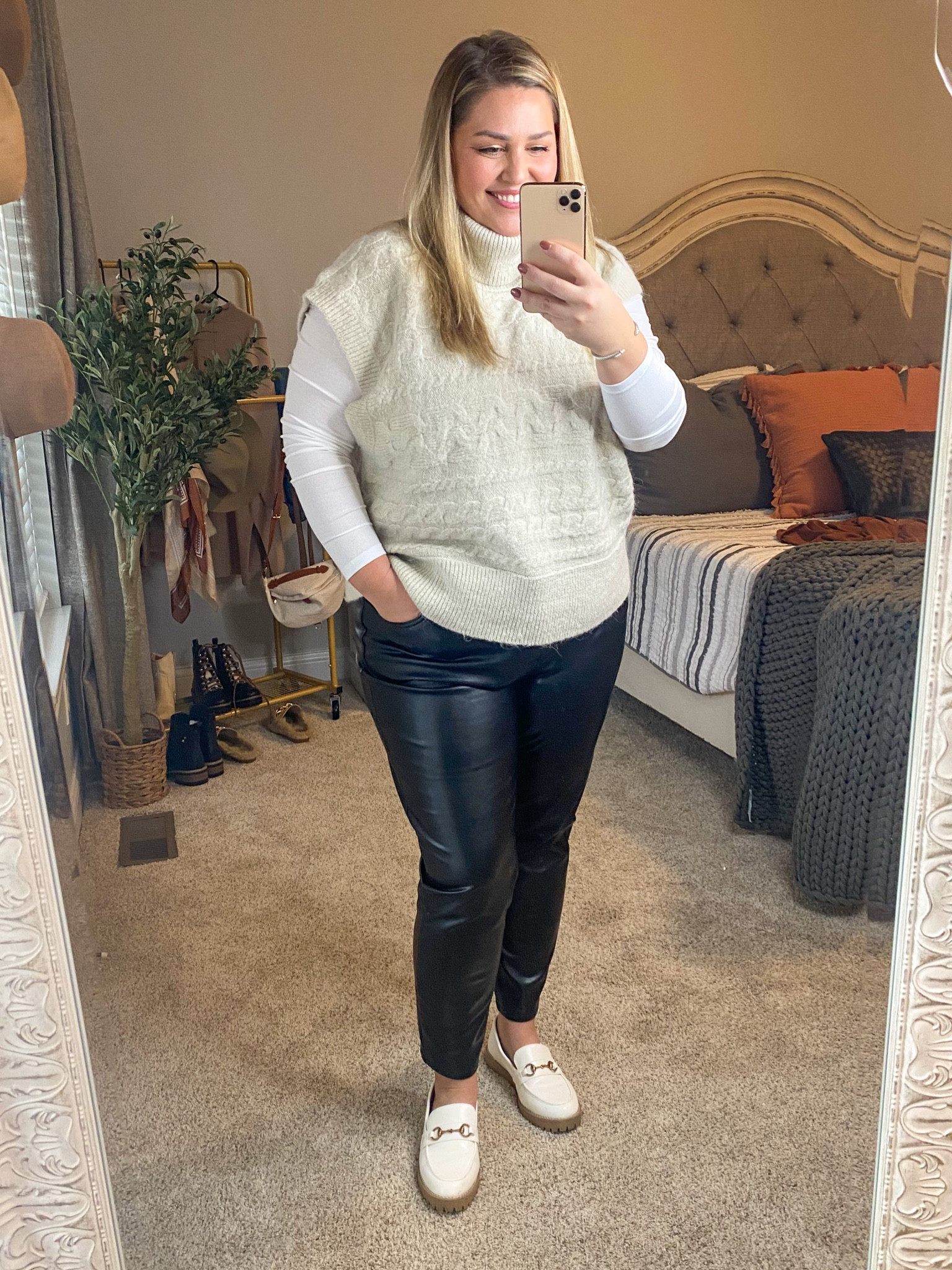 This old navy sweater vest and bodysuit are so good! I sized up at an XXL in the vest and the bodysuit is an XL.

#LTKstyletip #LTKSeasonal #LTKcurves