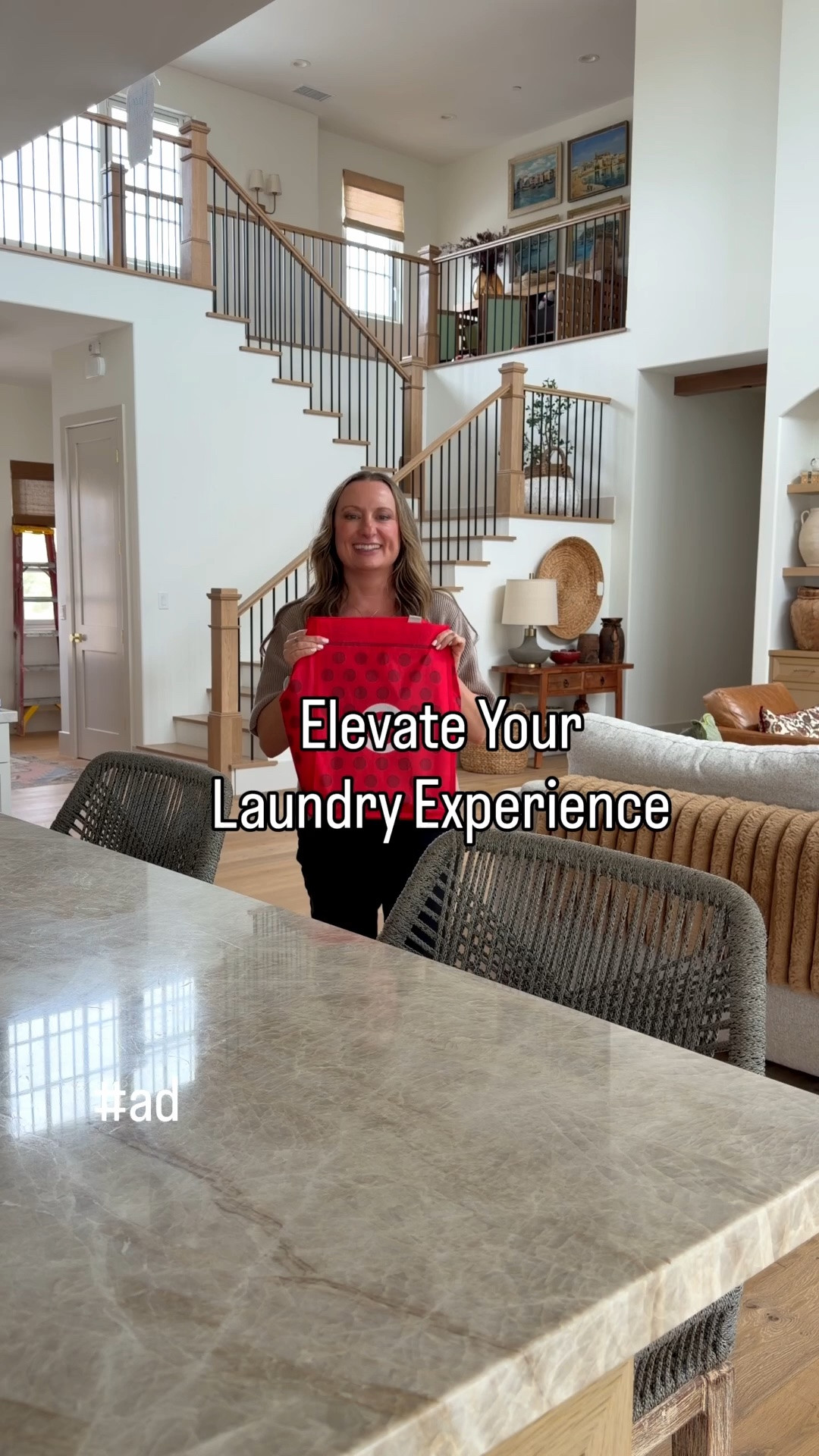 #Ad I’m so excited to partner with @target and @downy to share the new Downy Boutique Botanicals Scent Boosters beads available at Target! You will actually enjoy doing laundry now! The Violeta is my favorite, but they all smell amazing! #TargetPartner #Downy