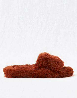 Aerie Coziest Fuzzy Fur Slides | American Eagle Outfitters (US & CA)
