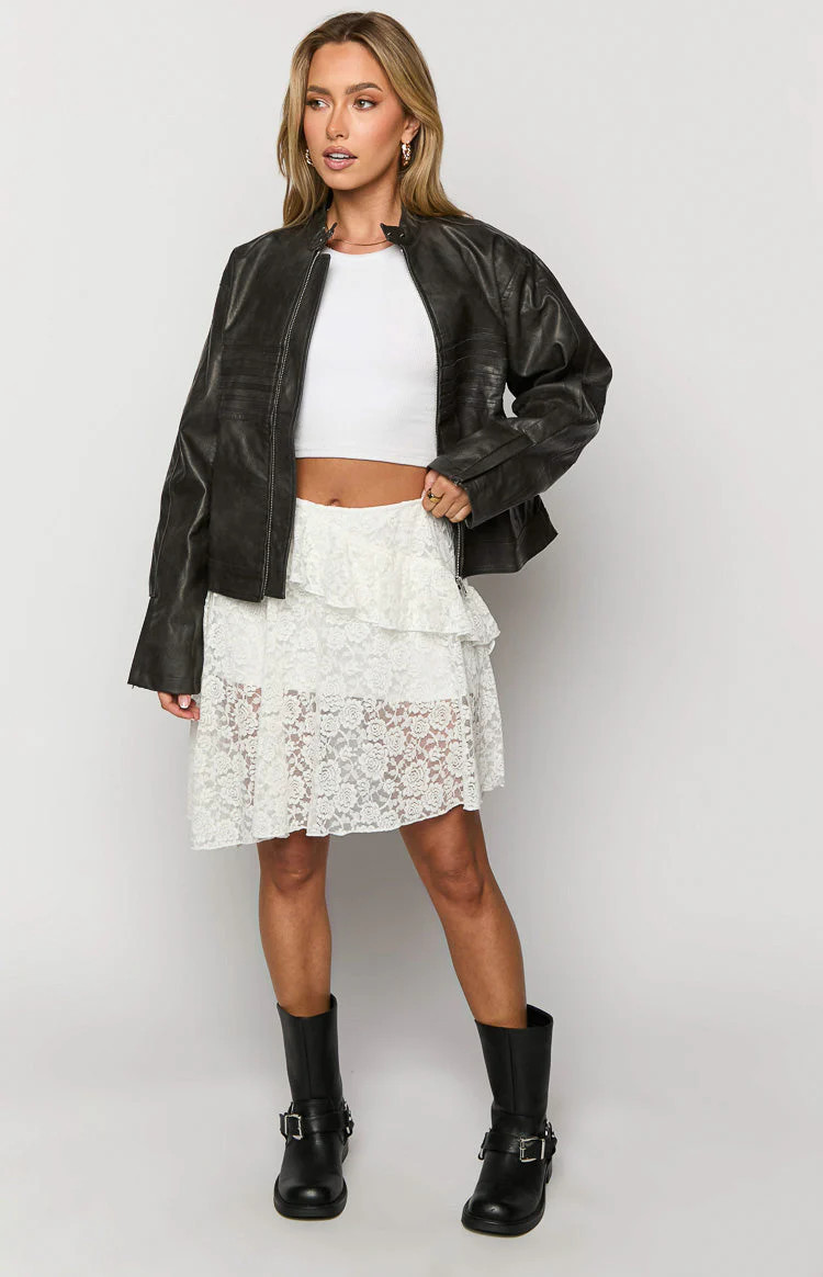 Tuscany White Lace Mini Skirt | Beginning Boutique (US)