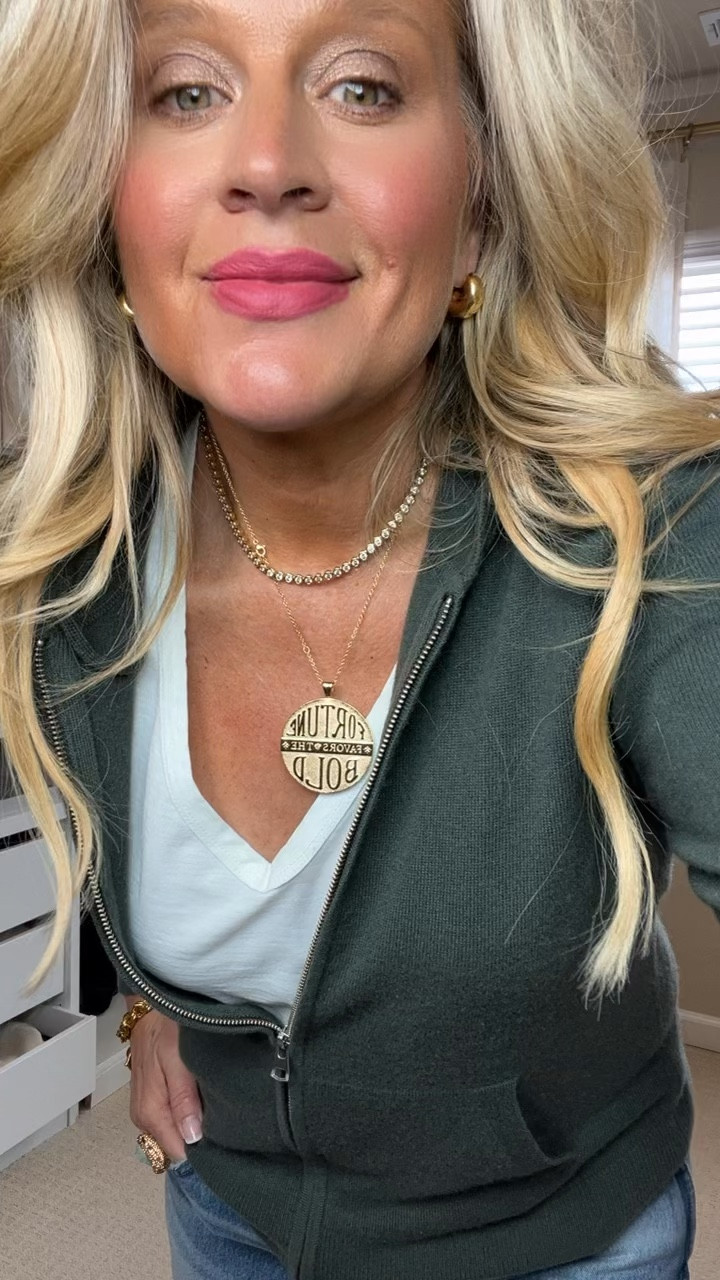  ✨Tap the bell, save and ❤️ for over 40 fashion, midlife style, midsize fashion and luxury looks for less. 

⬇️Sizing information: 
1. Jeans wearing 31 TTS
2. Jeans 14 size up one full size for relaxed fit

High-rise isn’t the fix… it’s the problem
This is what actually works 👖

Mom outfit of the day 


👑"Helping you look good, feel good!" - Lindsey Denver


Over 40 style, midlife style, midsize fashion, perimenopause, menopause, hormonal belly


Follow my LTK @Over40andmidlife on the @shop.LTK app to view this post and get my exclusive app-only content!

#liketkit #LTKOver40 #LTKMidsize #LTKPlusSize
@shop.ltk
https://liketk.it/68jso