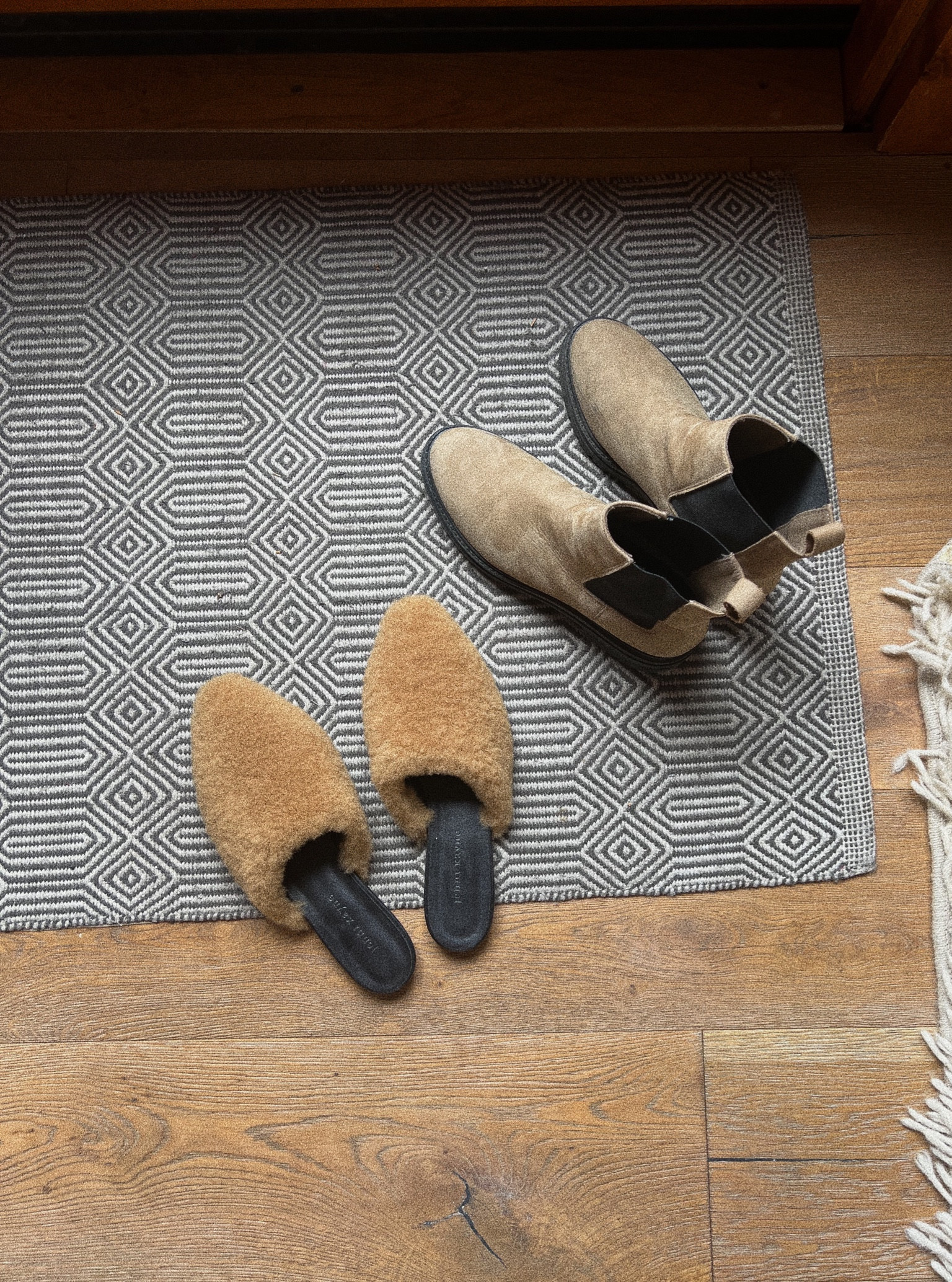 The Jenni Kayne shoes I wear all the time 