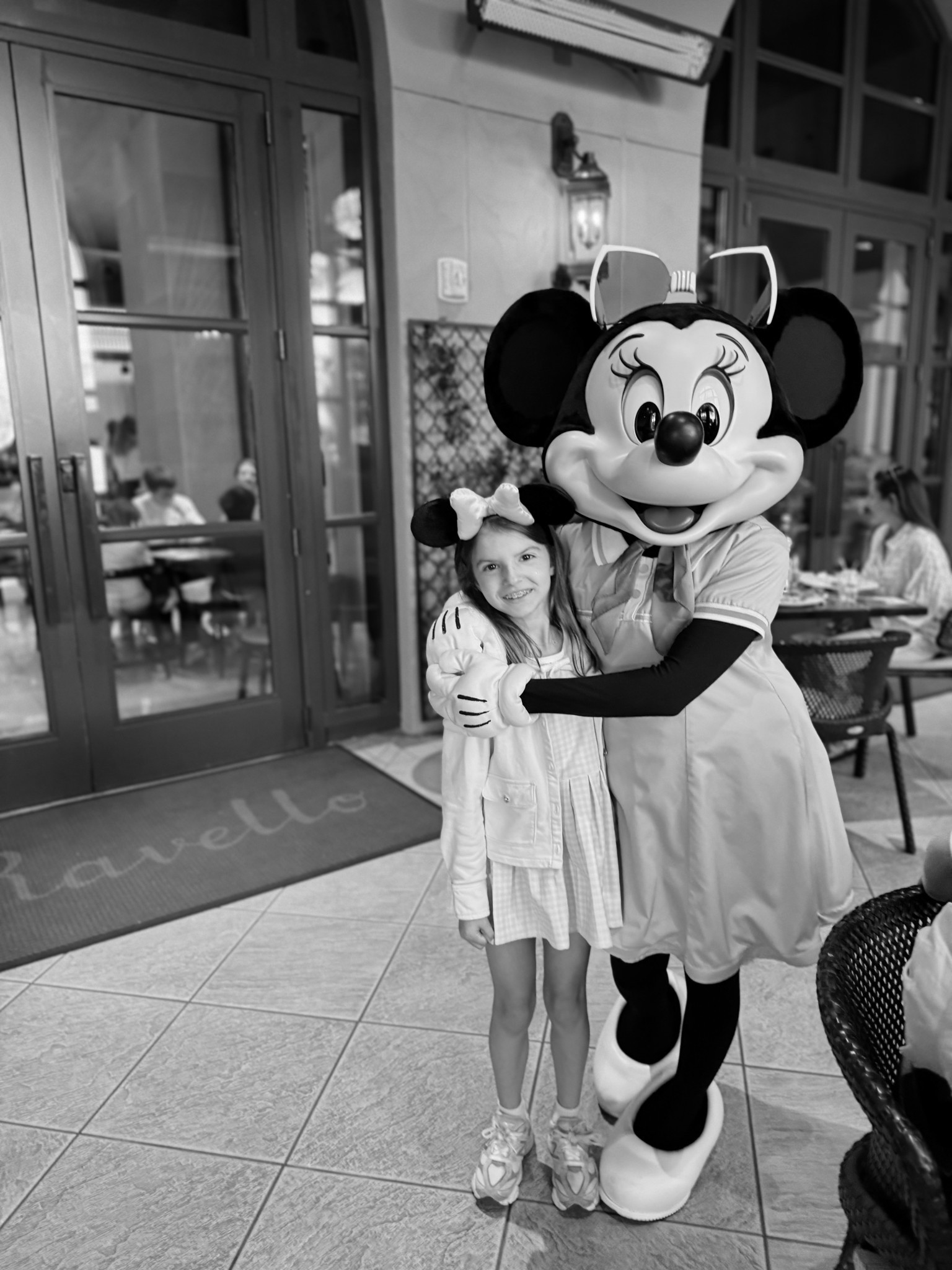 Meeting Minnie Mouse! 