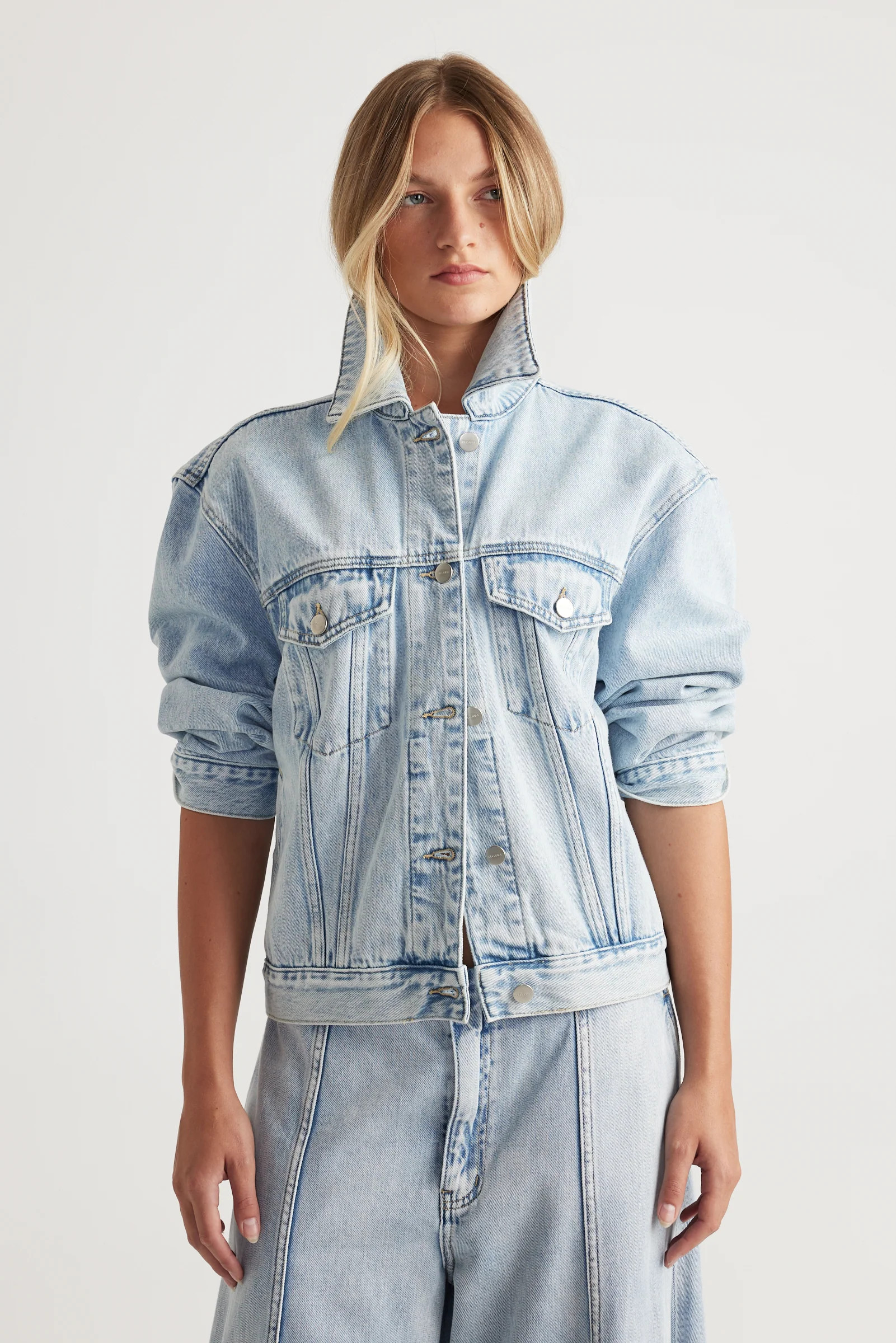 Nakita Denim Jacket - Alaska Blue | DECJUBA