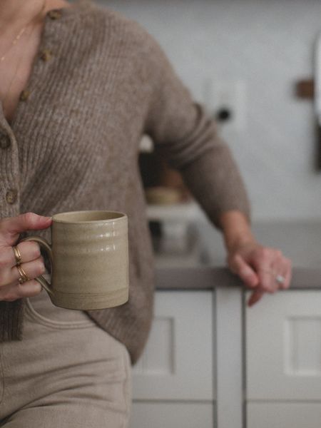 lightweight cardigan, beige jeans, kitchen essentials 

#LTKhome