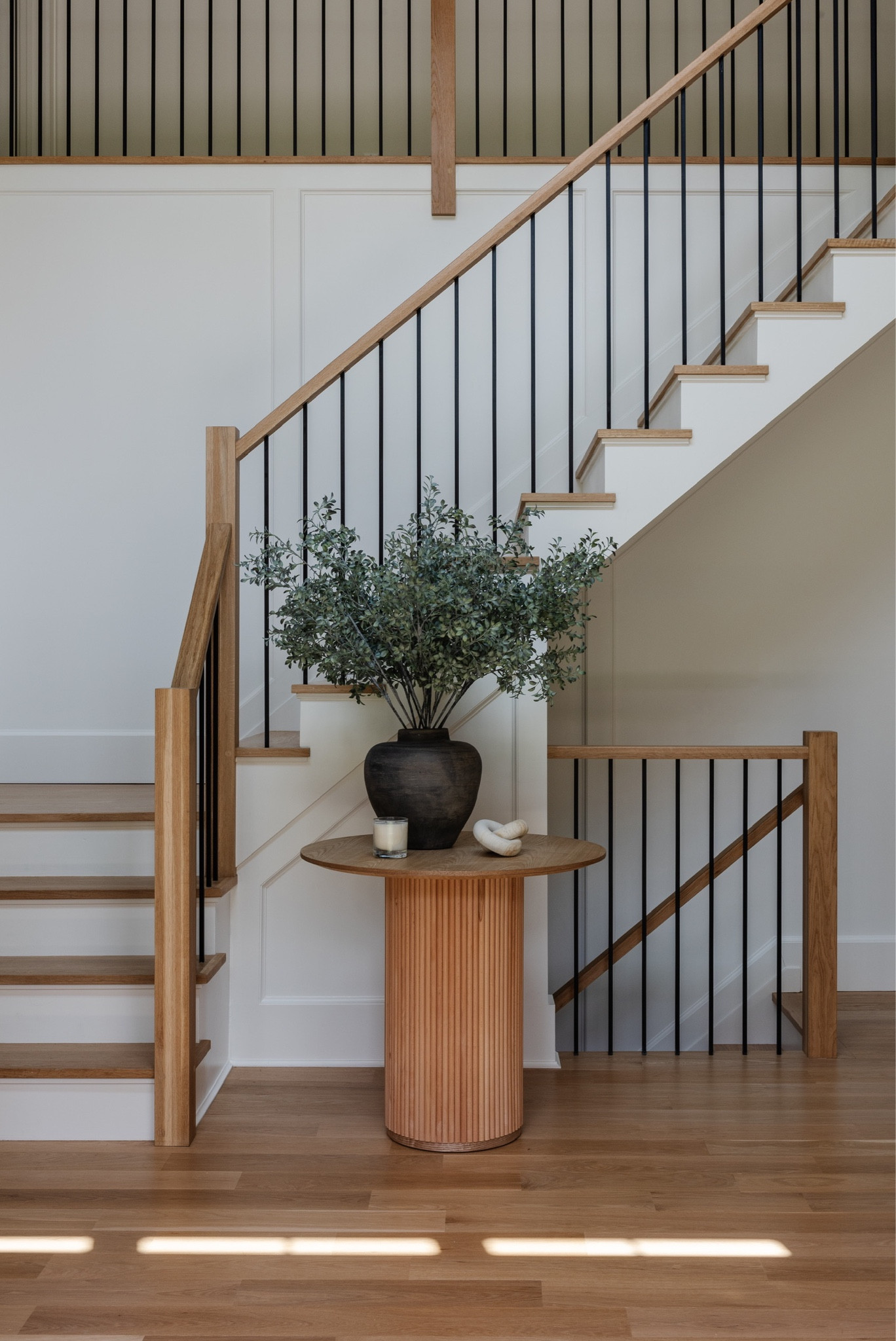 shop this foyer from project light and bright 

#LTKhome #LTKstyletip
