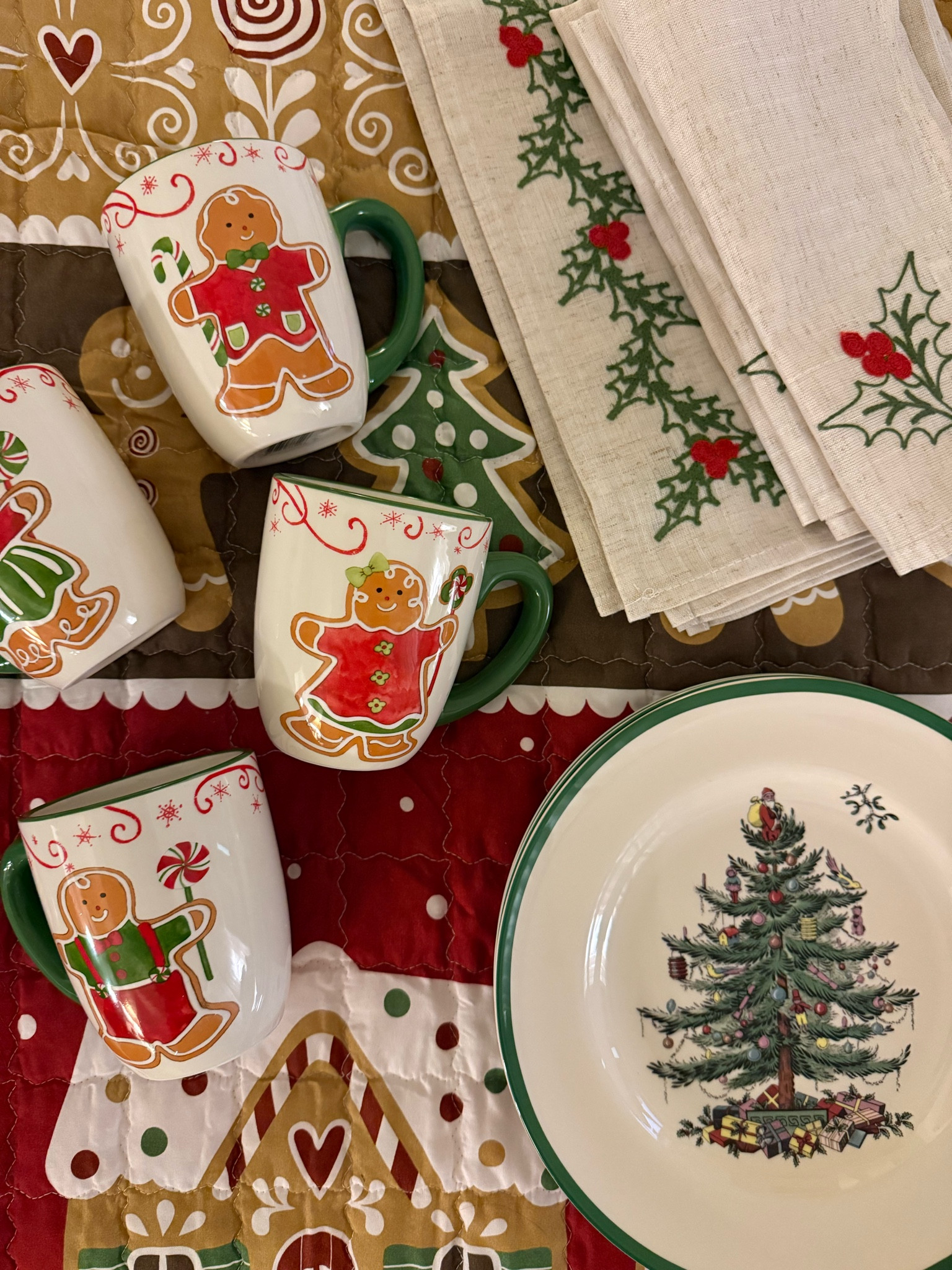 Christmas loading..🎄


#LTKParties #LTKHome #LTKHoliday