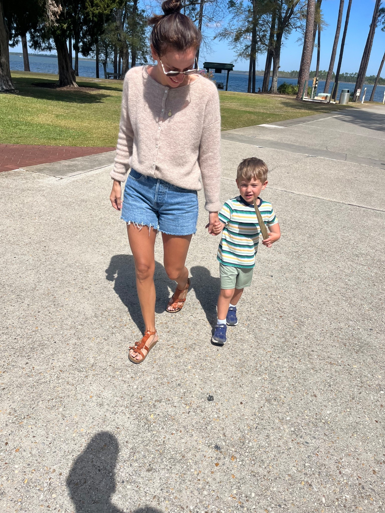 Perfect spring outfit!!! The most versatile light weight sweater and my favorite denim shorts! Shoes are like 10+ years old but I’ve linked similar ones that would look great with this fit!

#LTKmomlife #LTKdayinmylife #LTKTravel