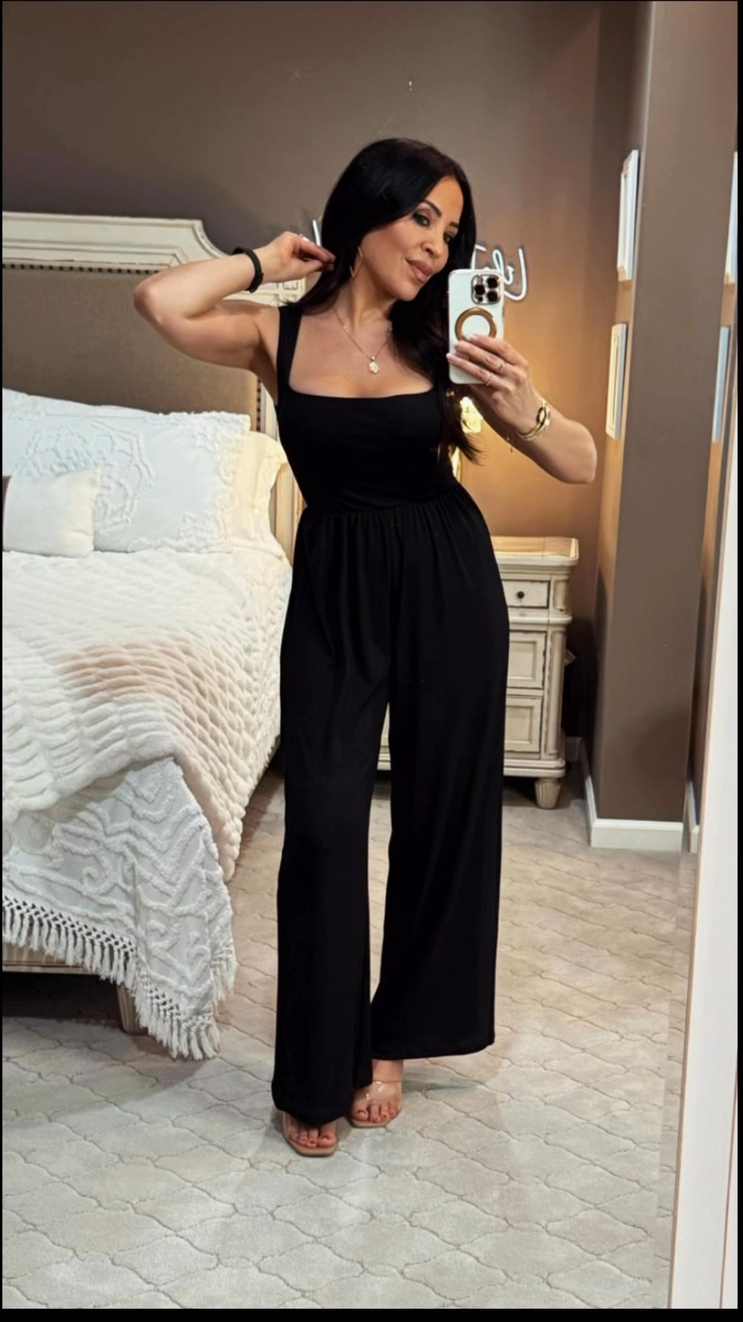 I’m the jumpsuit queen 👸🏻! They truly are so easy…one and done. This one by @popilush is UH-mazing! It has a built-in bra and shapewear to smooth you out. It’s a great date night look and great for travel! Use code: Liz to save 15% 🖤#popilush

#LTKStyleTip #LTKOver40 #LTKFindsUnder100