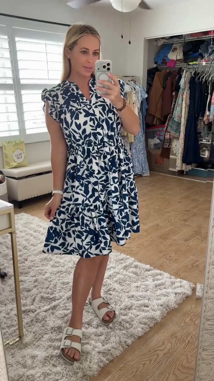 Floral dress. Spring outfit. 17 weeks pregnant 



#LTKootd #LTKgrwm #LTKBump