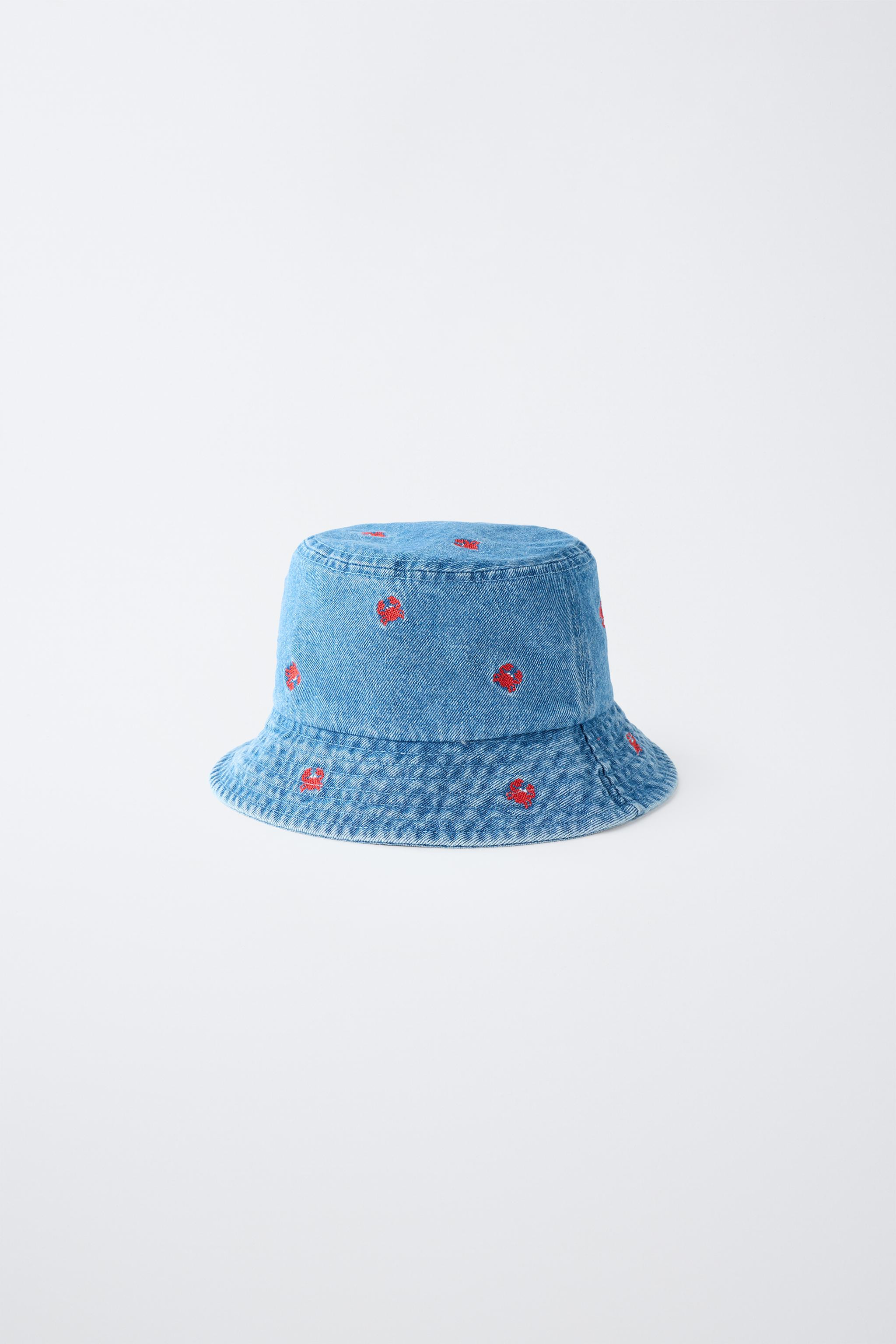 EMBROIDERED CRAB DENIM BUCKET HAT | Zara US