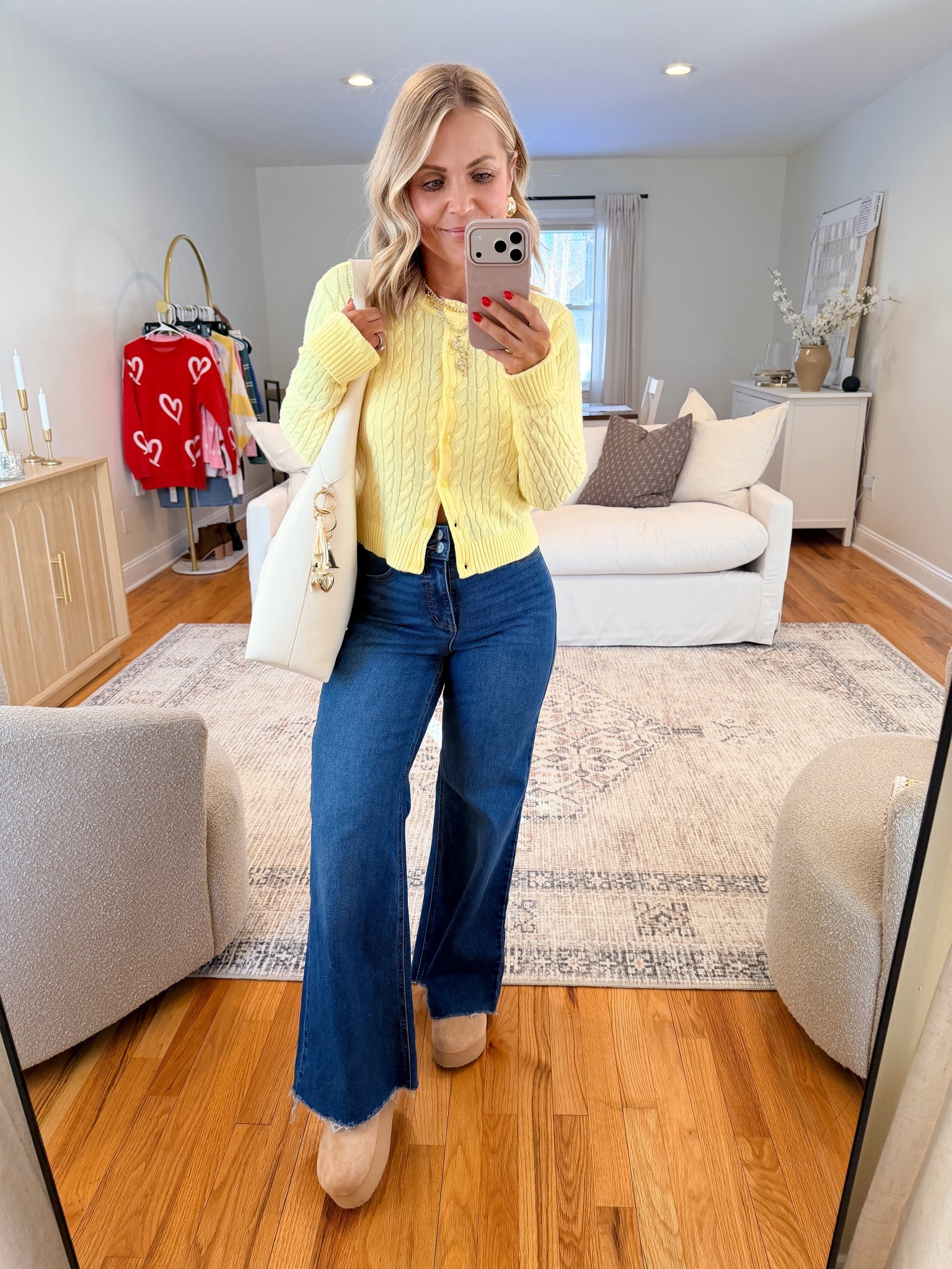 Spring Outfit Idea💛

Walmart finds, Walmart fashion, spring outfits, spring style, spring outfit inspo, petite style, midsize fashion, Walmart jeans, barrel leg jeans, Sofia jeans, Walmart new arrivals 

#LTKMidsize #LTKootd #LTKPetite