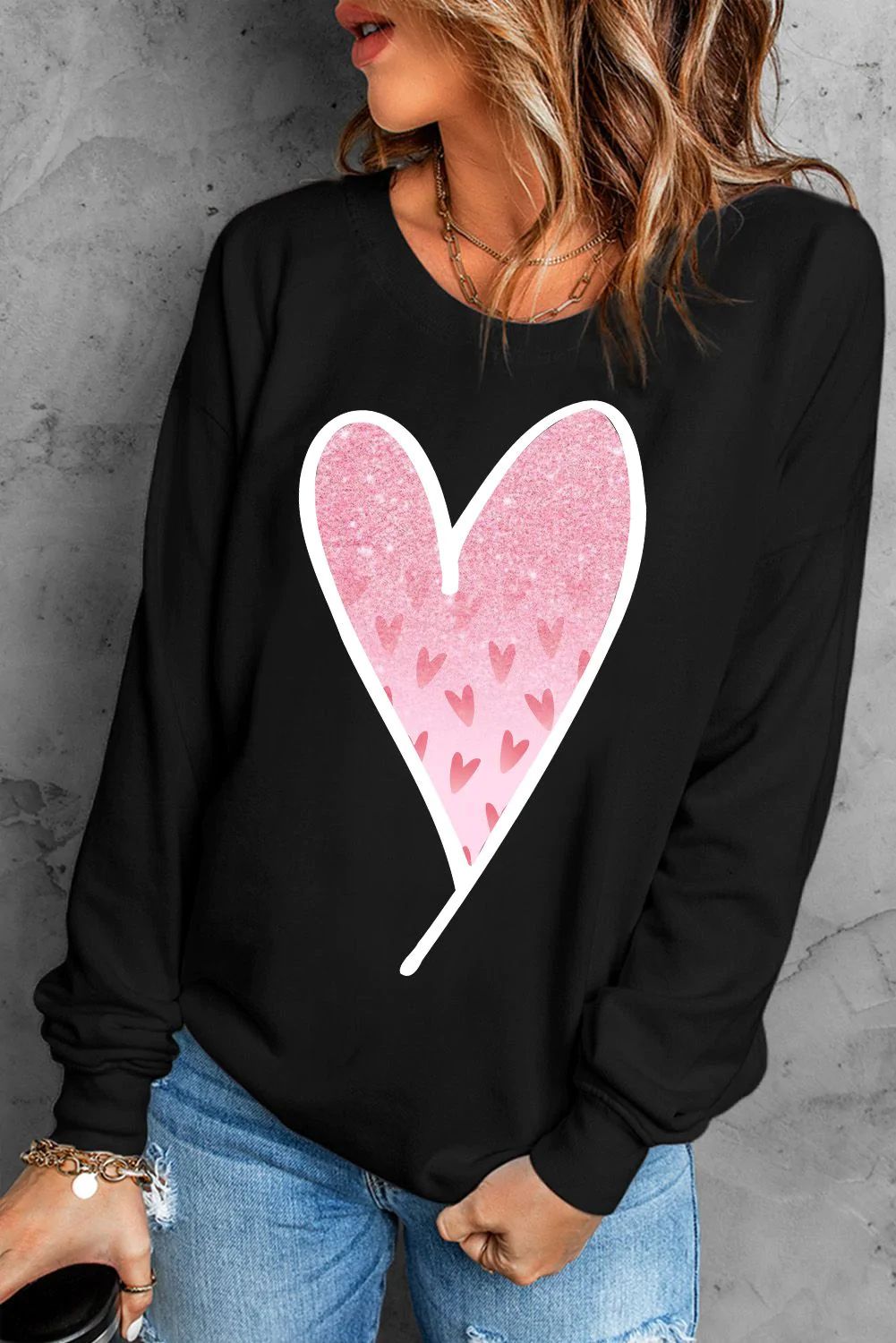Pink Heart-shape Graphic Round Neck Shift Casual Sweatshirt | Evaless