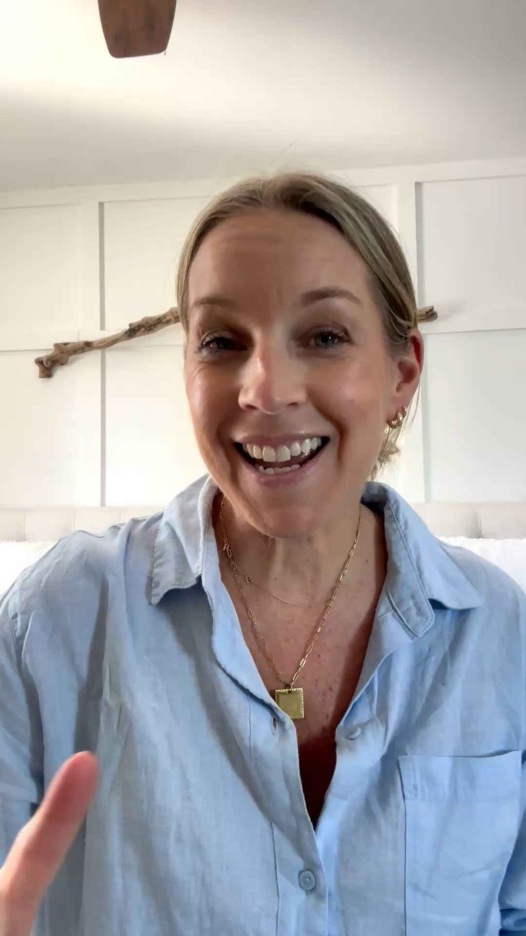 It’s all so good and I love these little travel pouches! Great for yourself or gifts and the price is nice! @Ledda 

#LTKBeauty #LTKselfcare #LTKstorytime