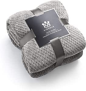 Kingole Flannel Fleece Luxury Throw Blanket, Grey Twin Size Jacquard Weave Pattern Cozy Couch/Bed... | Amazon (US)