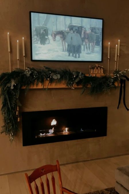Winter coziness🔥


#christmasdecor #winterfireplace #mantledecor

#LTKhome #LTKunder100 #LTKfamily