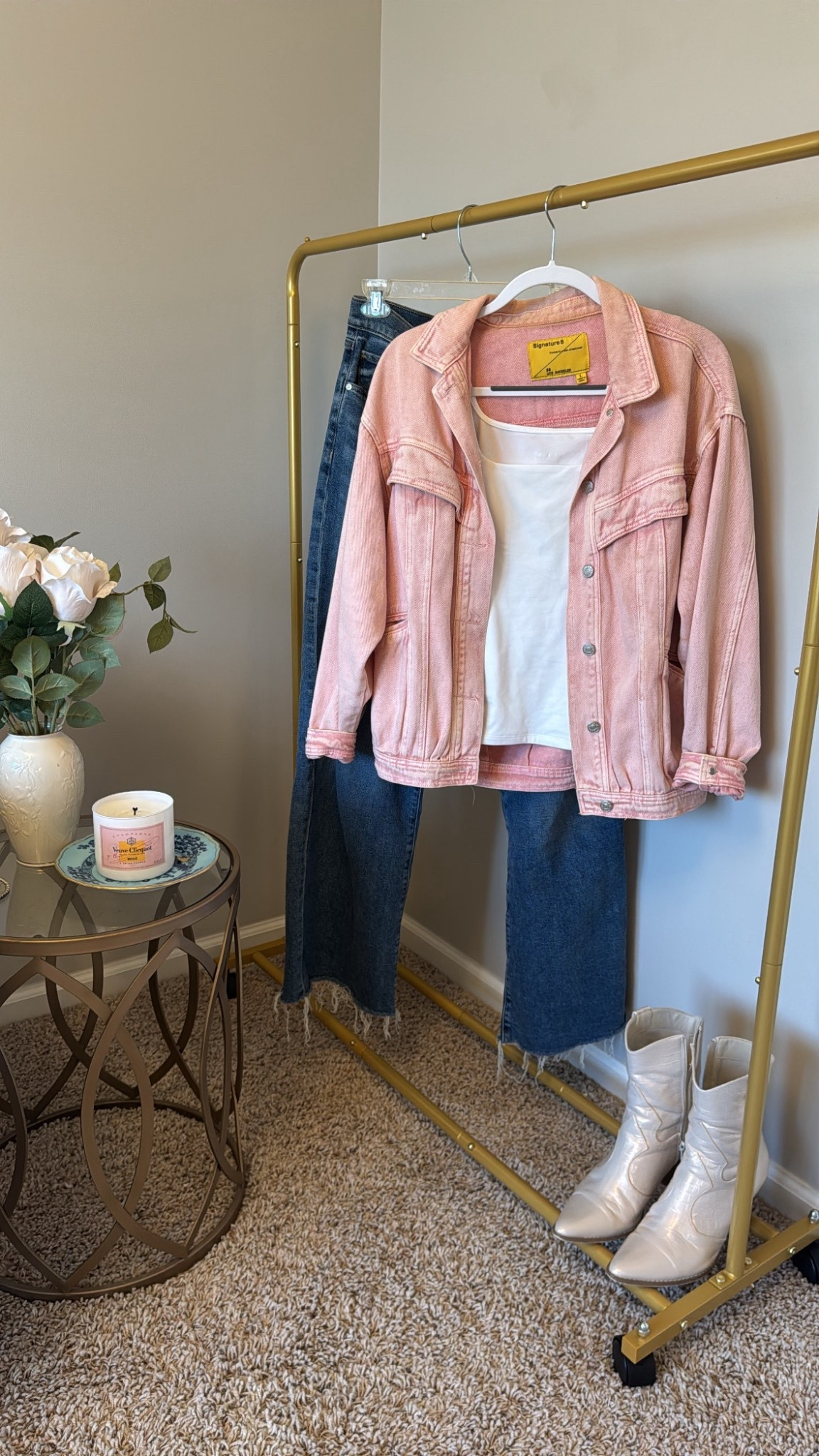 This white Amazon tank is on sale for under $10!! It’s such a closet staple - I want it in all the colors now!🙌🏻

#LTKSaleAlert #LTKootd