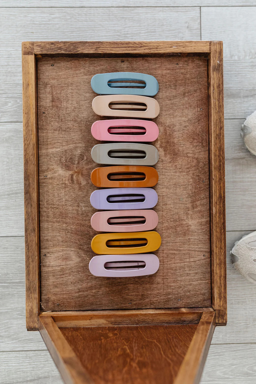 Glossy Flat Claw Clip - Multiple Colors | Shop Andi