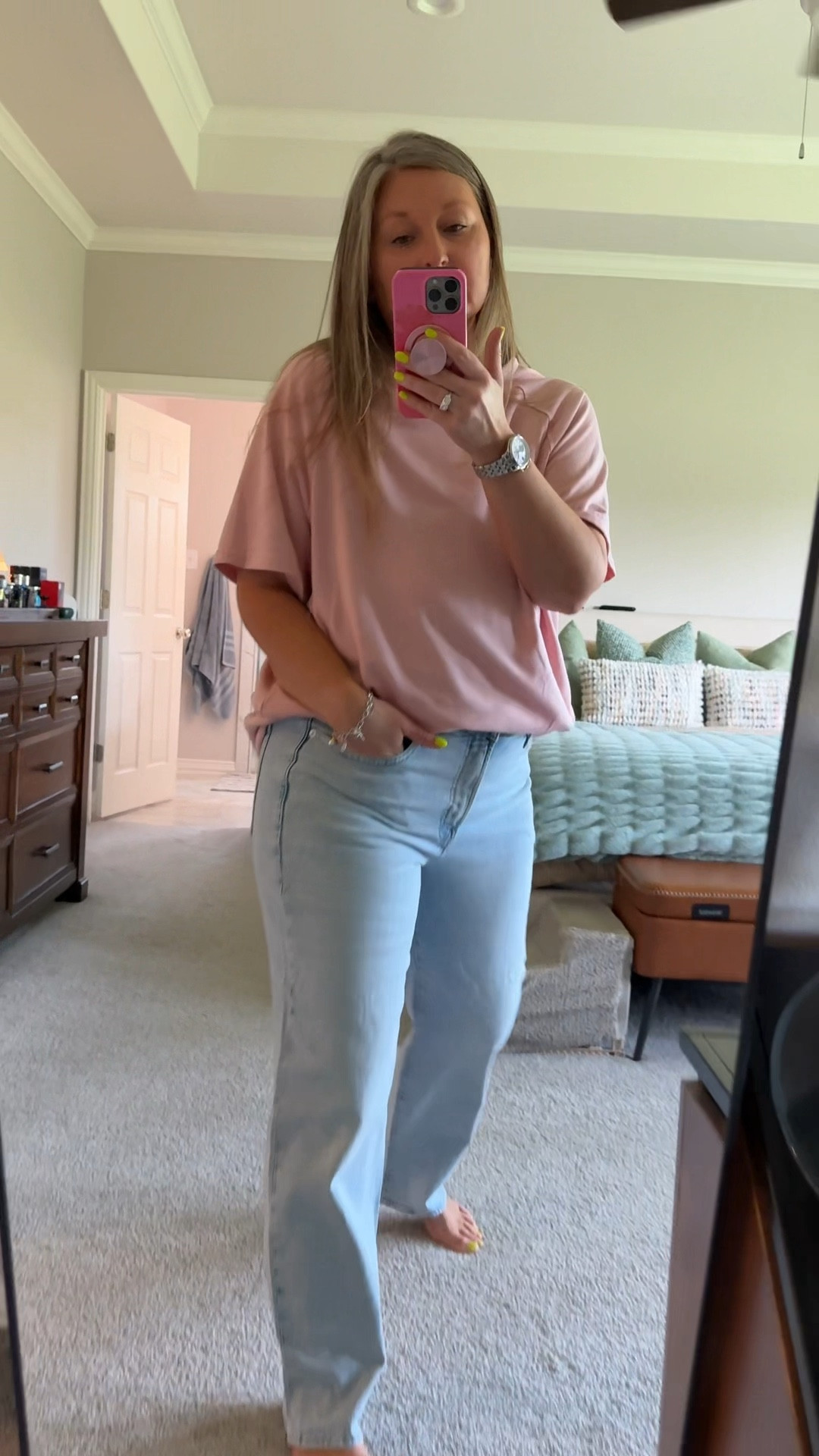 Easter OOTD 🌸🐣 one of my fav Amazon tops and the only jeans that fit me right now 🤭🙈 Old Navy jeans for the win! 

#LTKootd #LTKgrwm #LTKMidsize