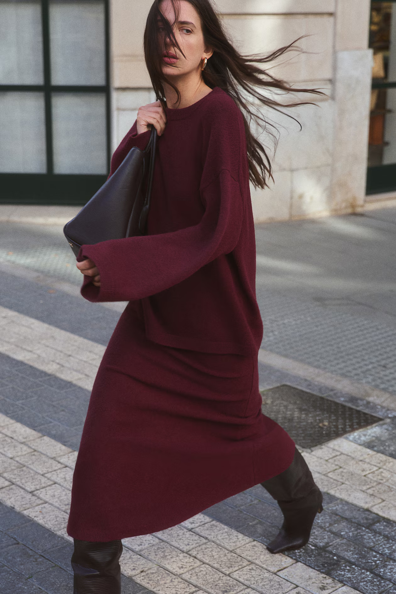 Flared knitted skirt | H&M (UK, MY, IN, SG, PH, TW, HK)