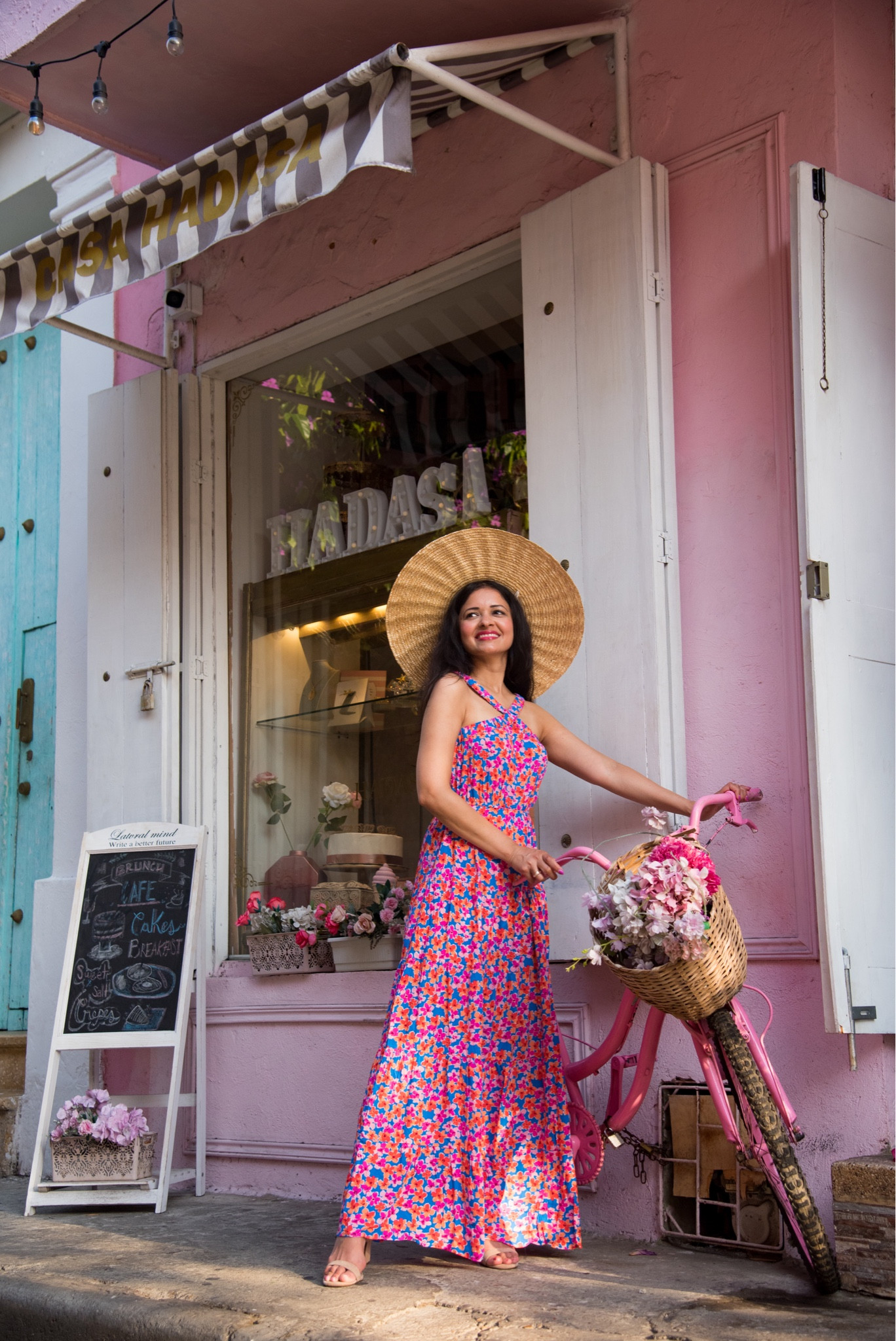 Floral dress 
Dress with pockets
Maxi dress 
Summer dress 

#LTKstyletip #LTKsalealert #LTKunder50