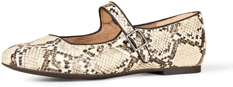 Amazon Essentials Women's Velvet Mary Jane Ballet Flat with Buckle Strap | Amazon (US)