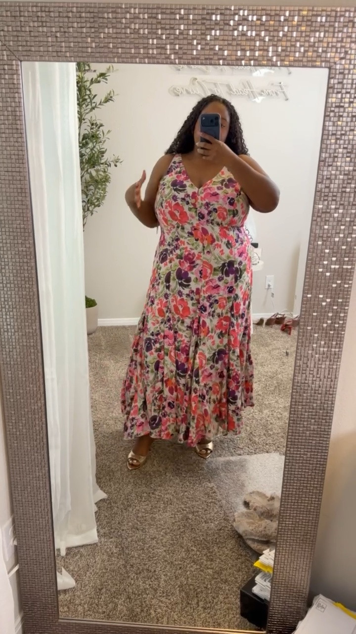 ✨ Found this dress at Walmart, and it's literally the perfect summer dress! It can easily be dressed up or down, styled with flats or heels, and it's under $50. Such a versatile find you'll wear all season long!

#LTKgrwm #LTKootd #LTKPlusSize