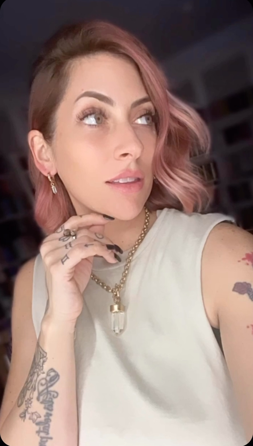 These All Saints earrings and necklace set are so chic and elegant. AND protecting my energy with the clear quartz crystal!

#LTKVideo #LTKfindsunder100 #LTKstyletip