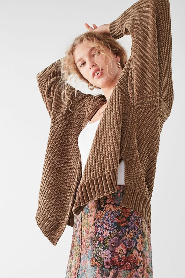 UO Plush Chenille Cardigan | Urban Outfitters (US and RoW)