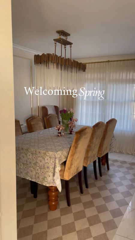 I added this spring tablecloth and tulips to my dinner room table. 

#LTKhome #LTKSpringSale #LTKfindsunder50
