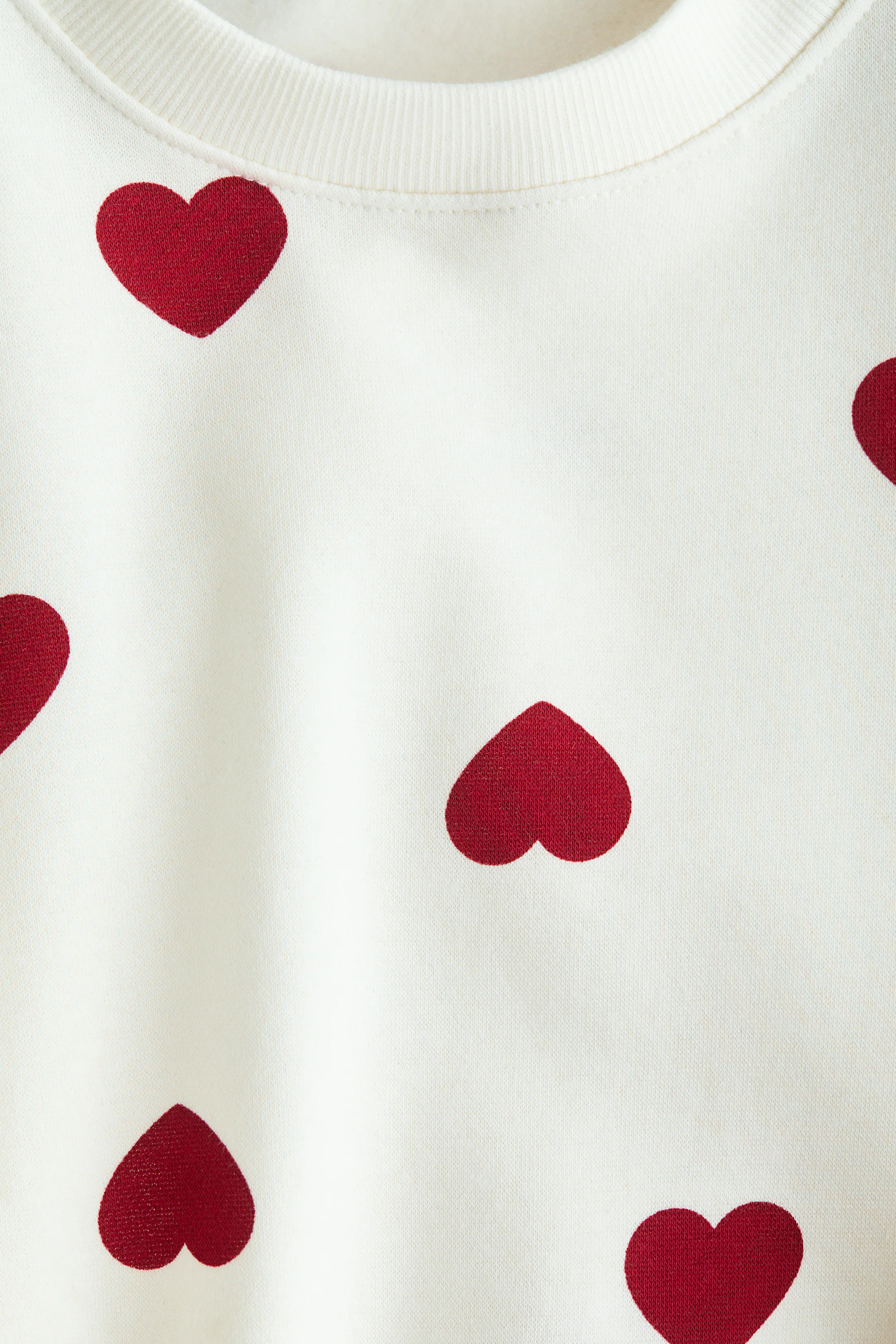 White/hearts | H&M (US + CA)